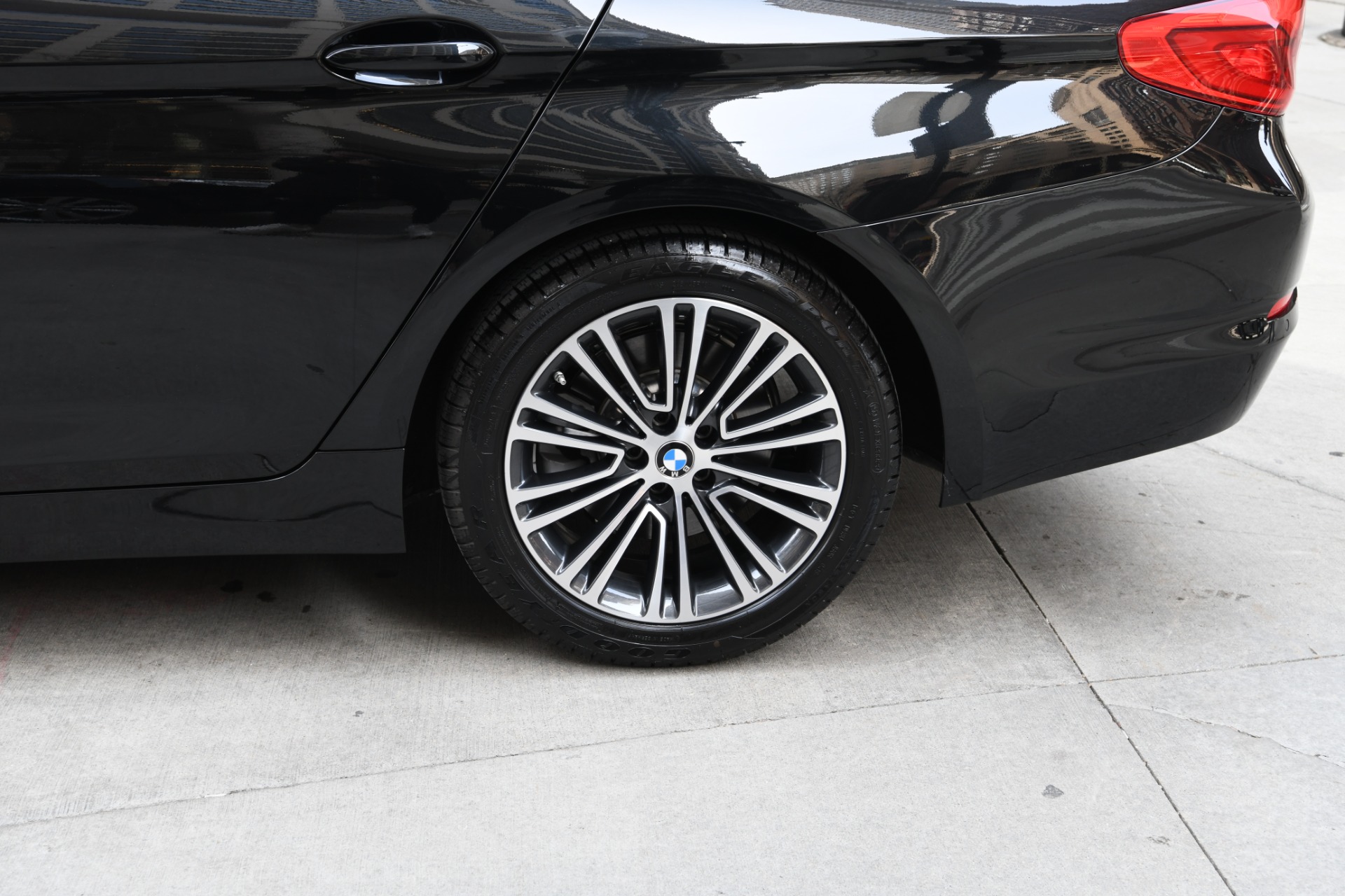 Used 2019 BMW 5 Series 530i xDrive | St. Petersburg, FL