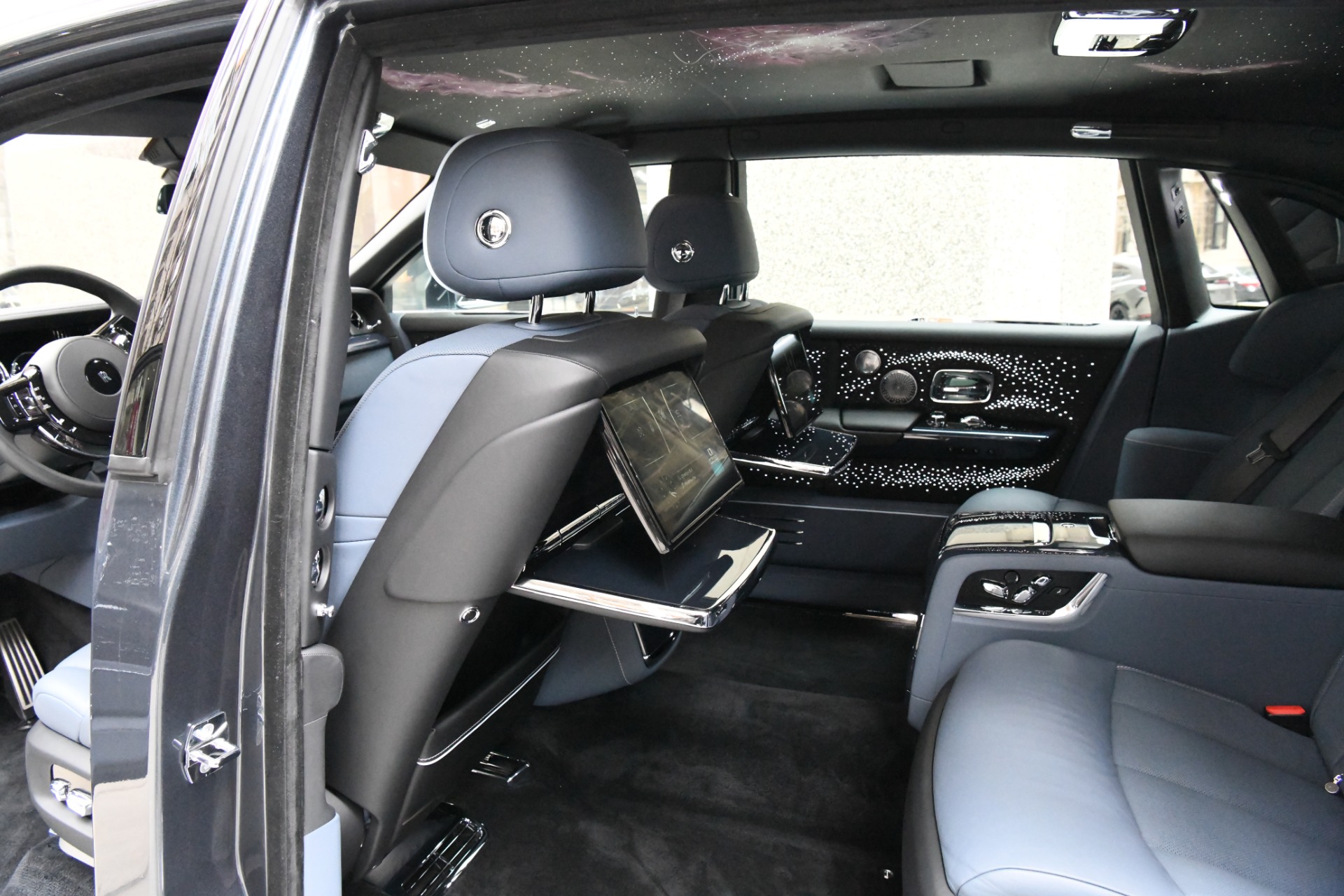 New 2021 Rolls-Royce Phantom Extended WHEELBASE Tempus Collection | St. Petersburg, FL