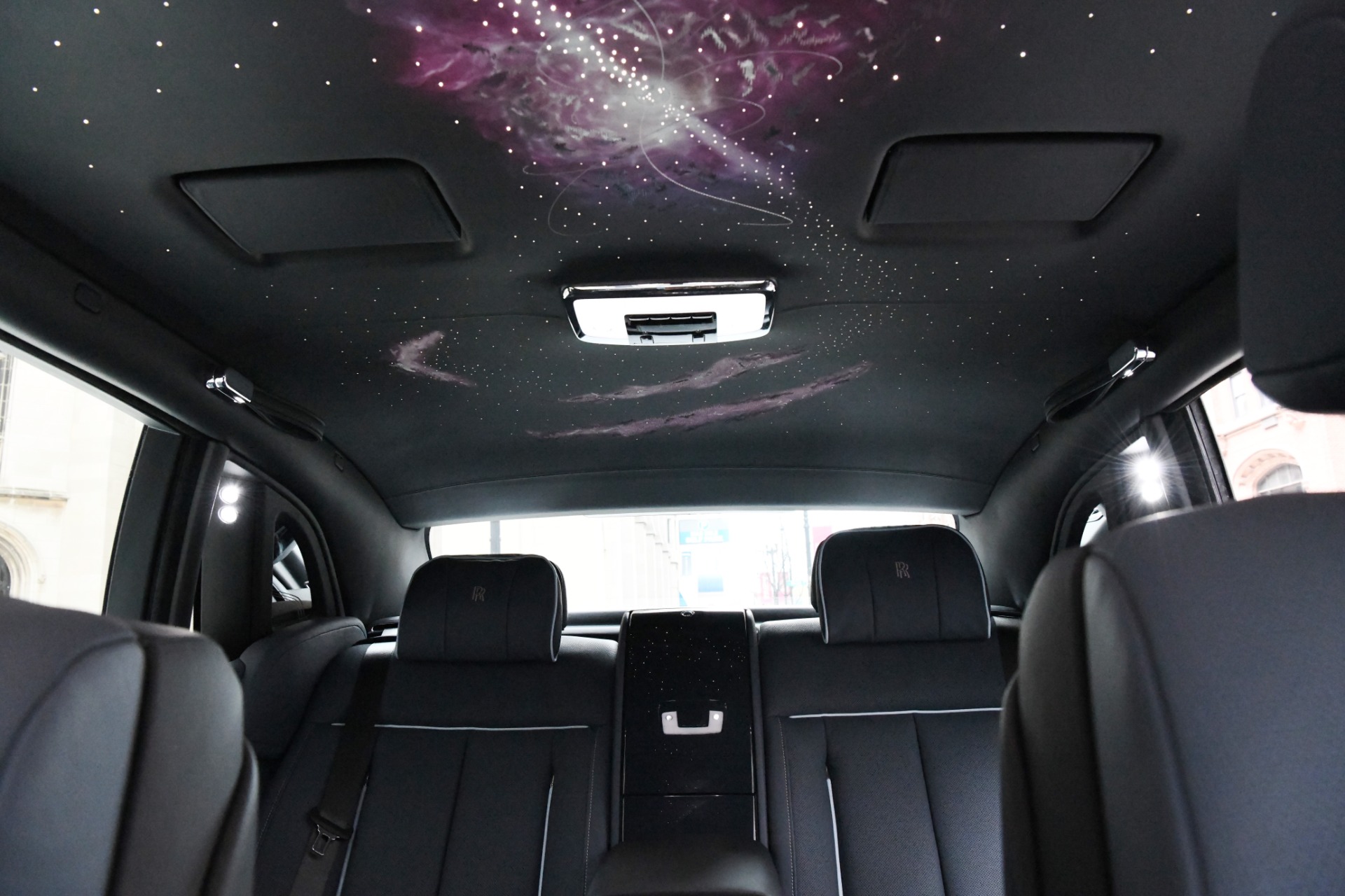 New 2021 Rolls-Royce Phantom Extended WHEELBASE Tempus Collection | St. Petersburg, FL