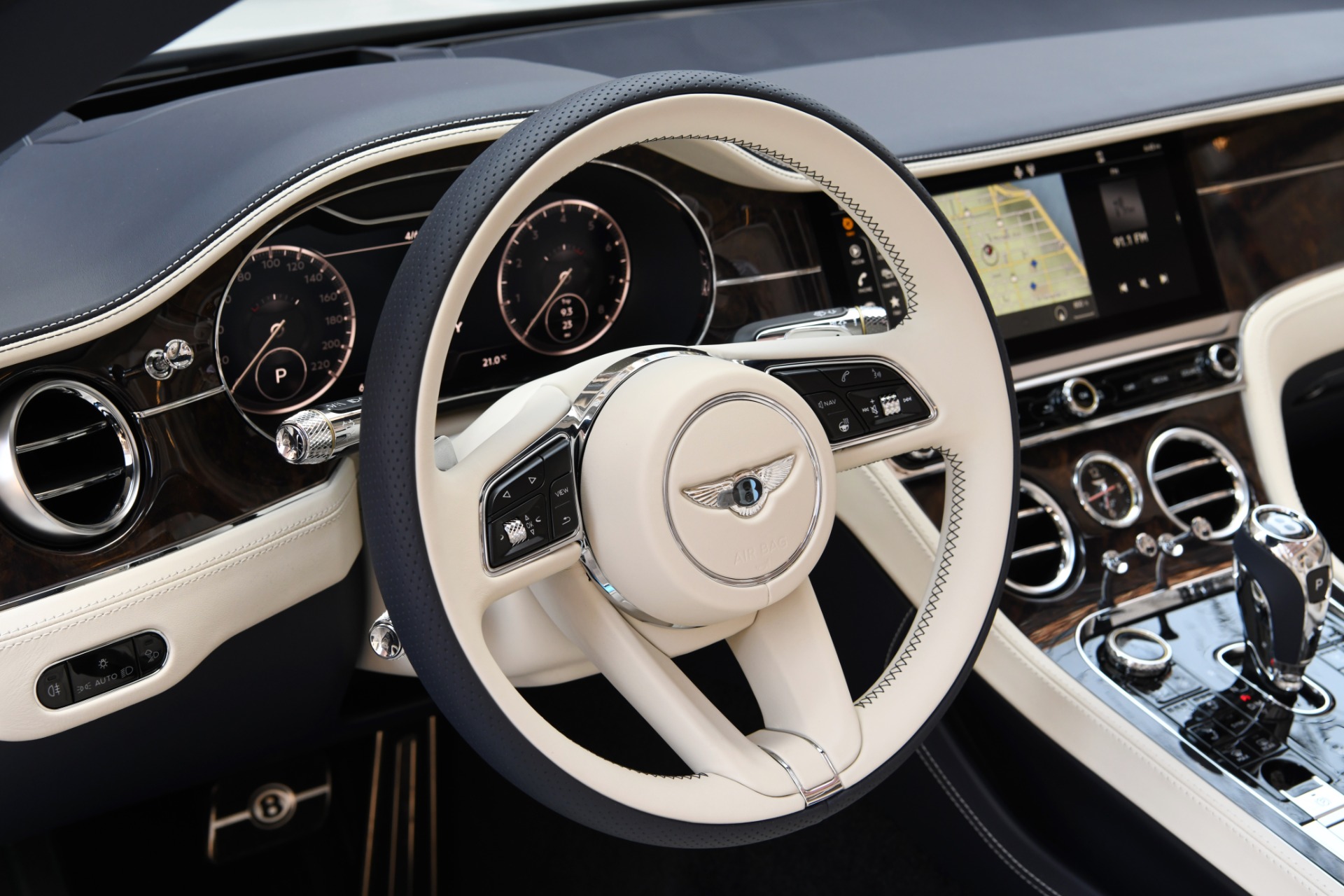 New 2021 Bentley Continental GTC Convertible GTC V8 | St. Petersburg, FL