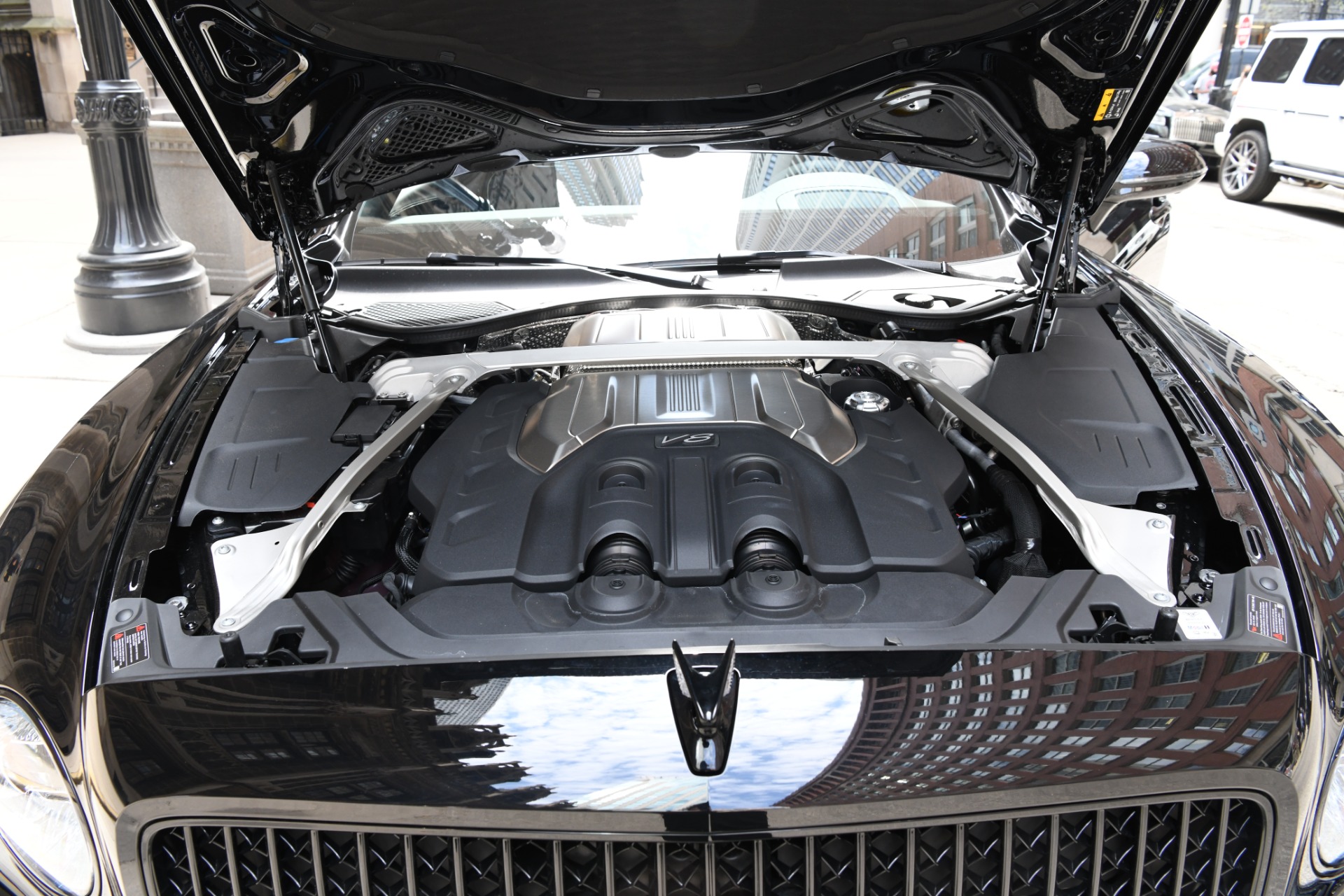 New 2021 Bentley FLYING SPUR V8 | St. Petersburg, FL