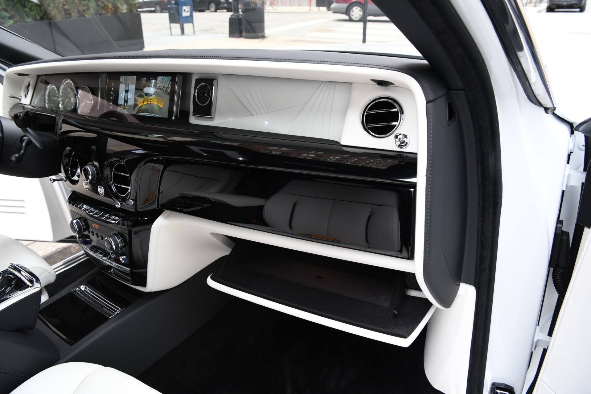 New 2021 Rolls-Royce Phantom EXTENDED WHEELBASE EWB | St. Petersburg, FL