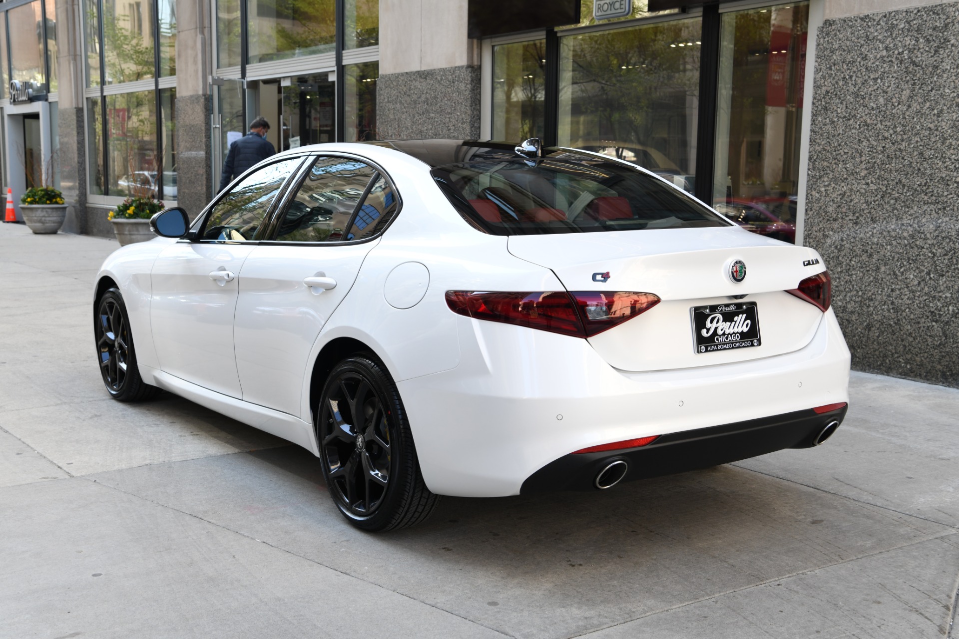 New 2021 Alfa Romeo Giulia Ti | St. Petersburg, FL