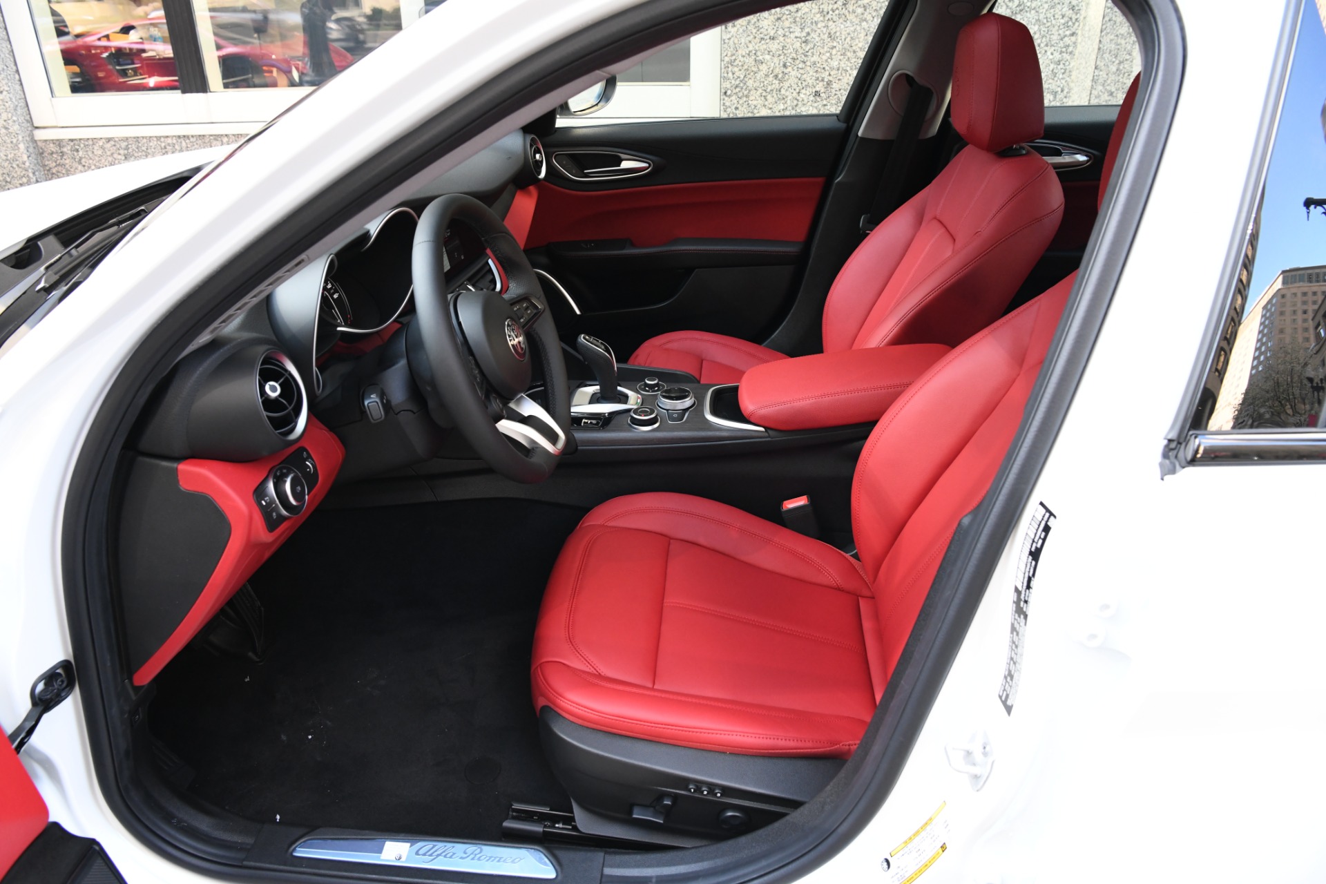 New 2021 Alfa Romeo Giulia Ti | St. Petersburg, FL