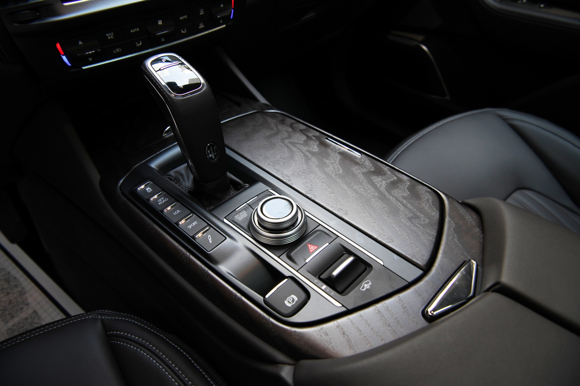 New 2021 Maserati Levante | St. Petersburg, FL
