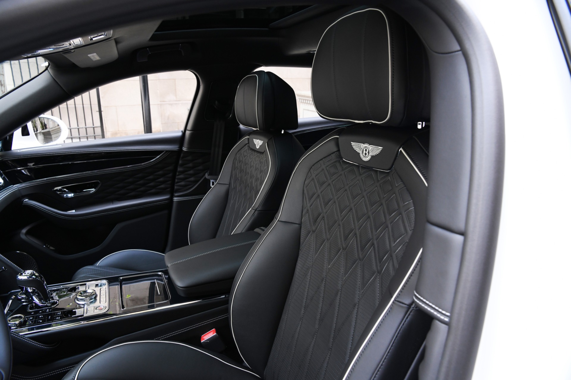 New 2021 Bentley FLYING SPUR V8 | St. Petersburg, FL