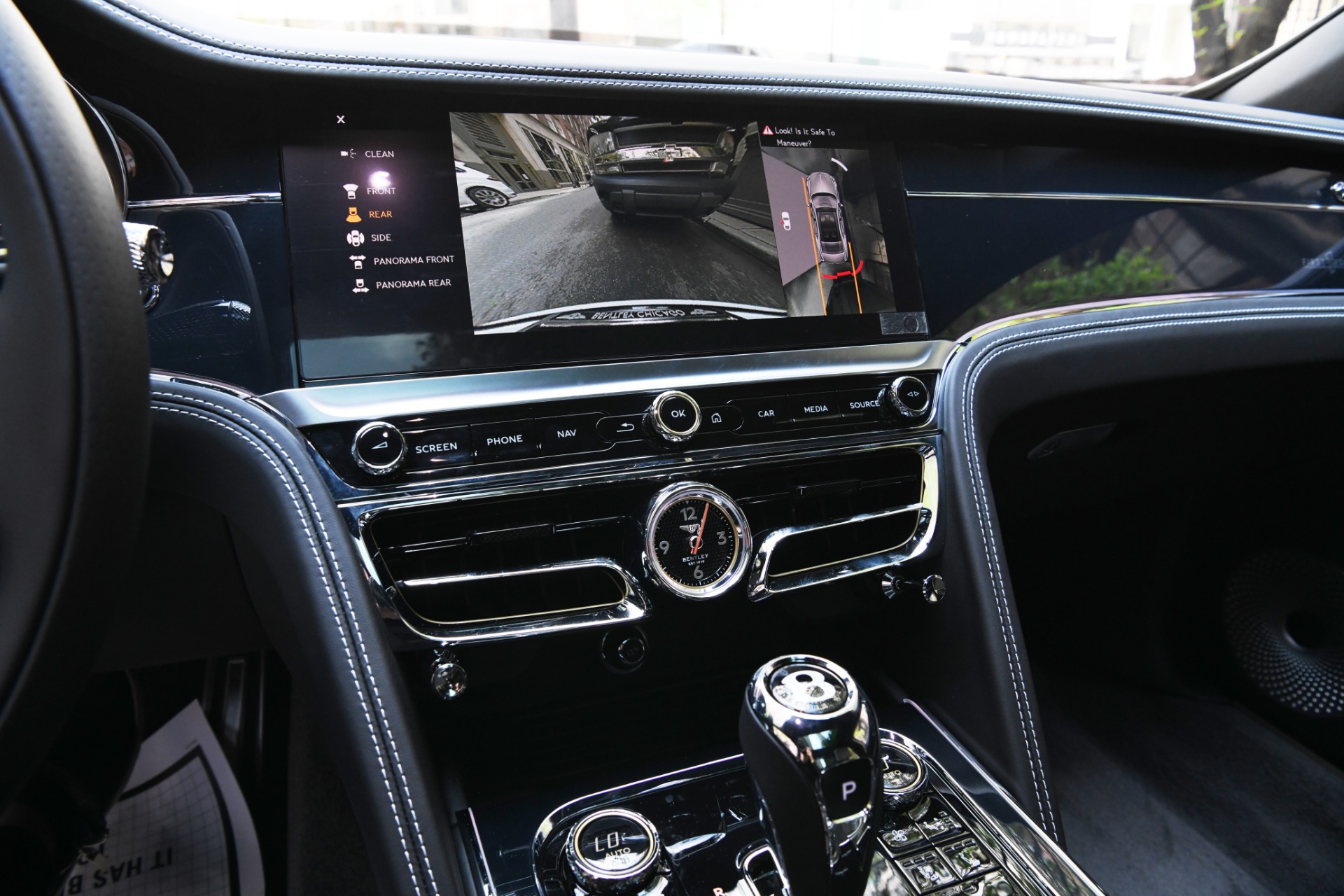 New 2021 Bentley FLYING SPUR V8 | St. Petersburg, FL