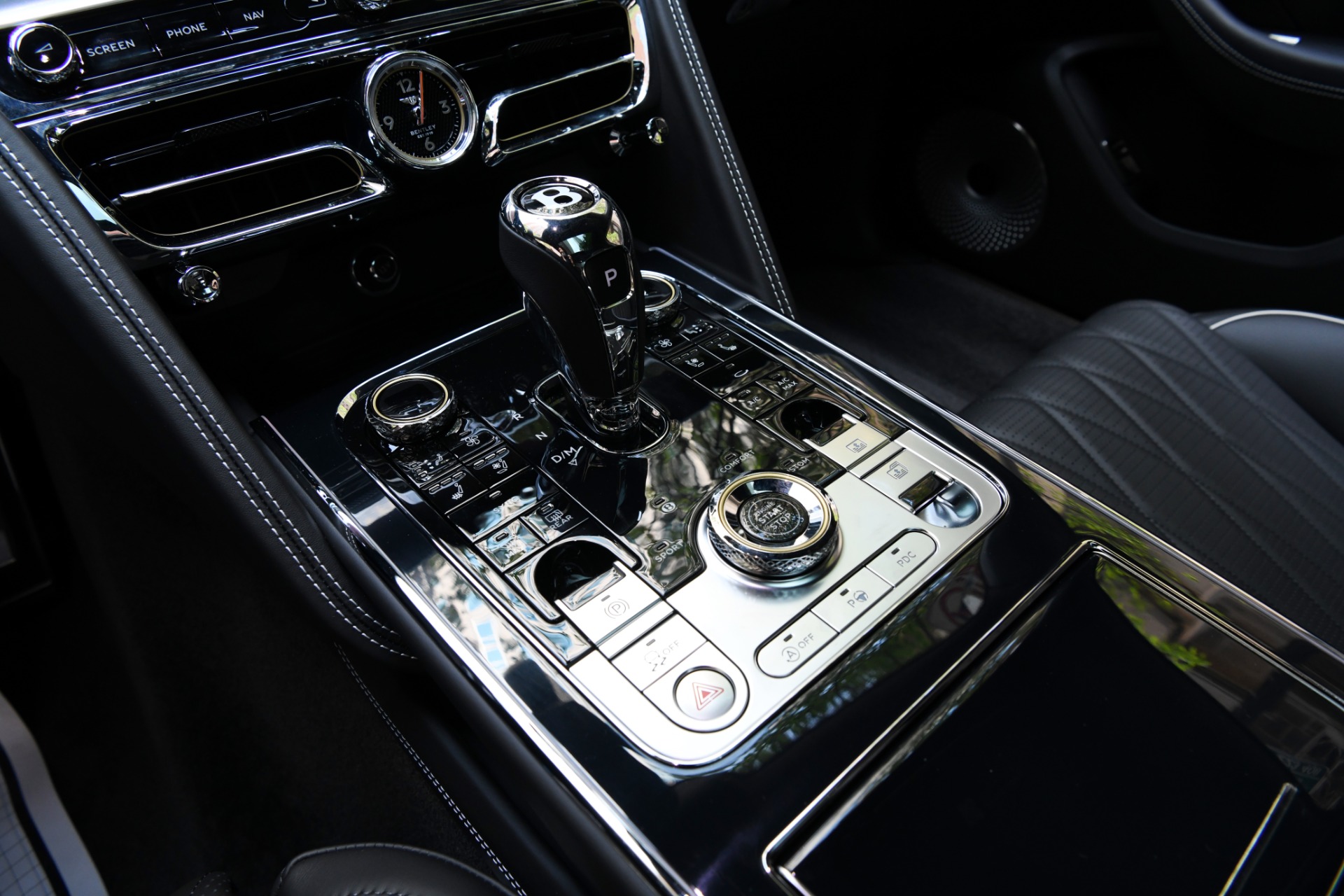 New 2021 Bentley FLYING SPUR V8 | St. Petersburg, FL