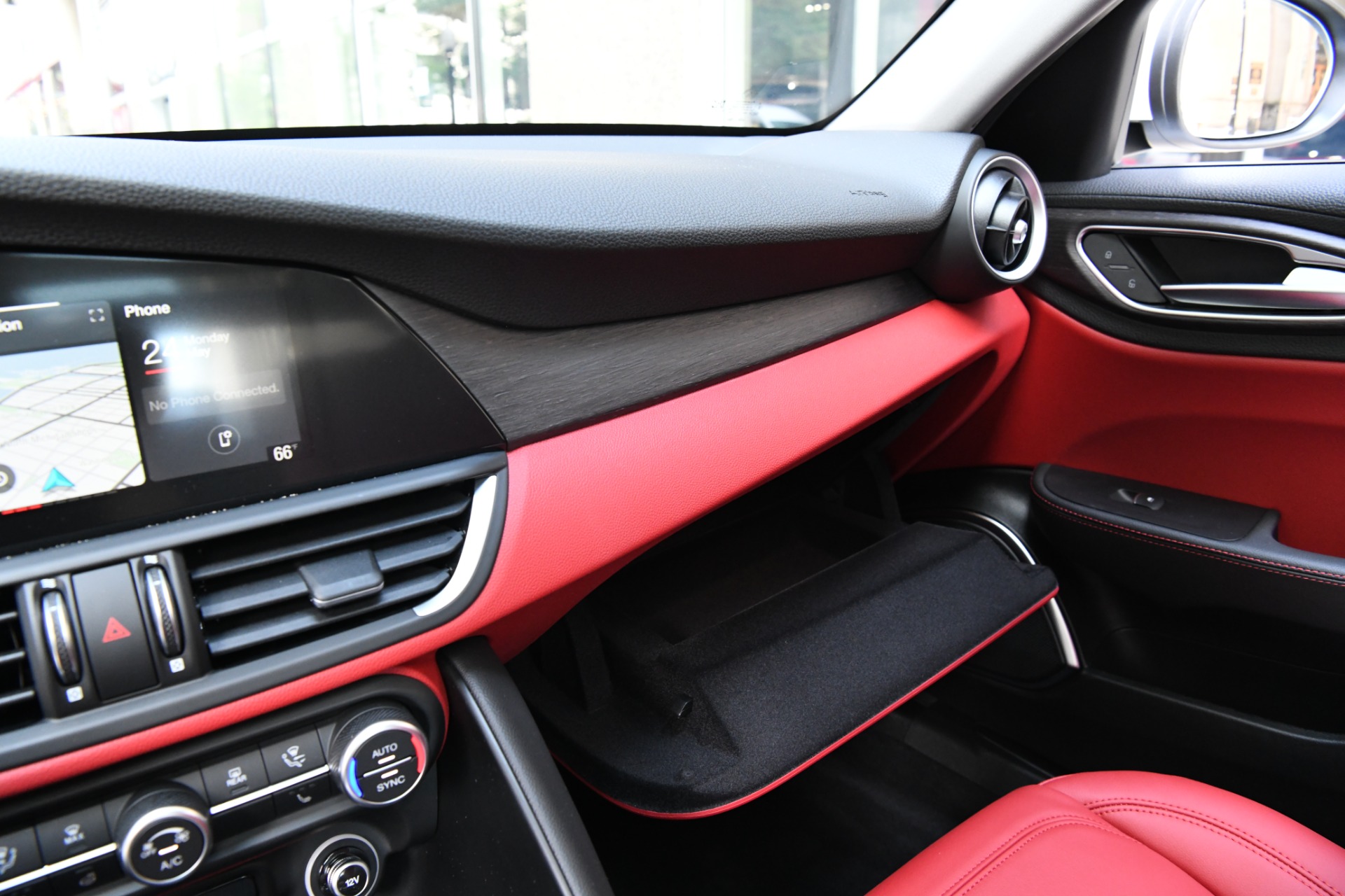 New 2021 Alfa Romeo Giulia Ti | St. Petersburg, FL