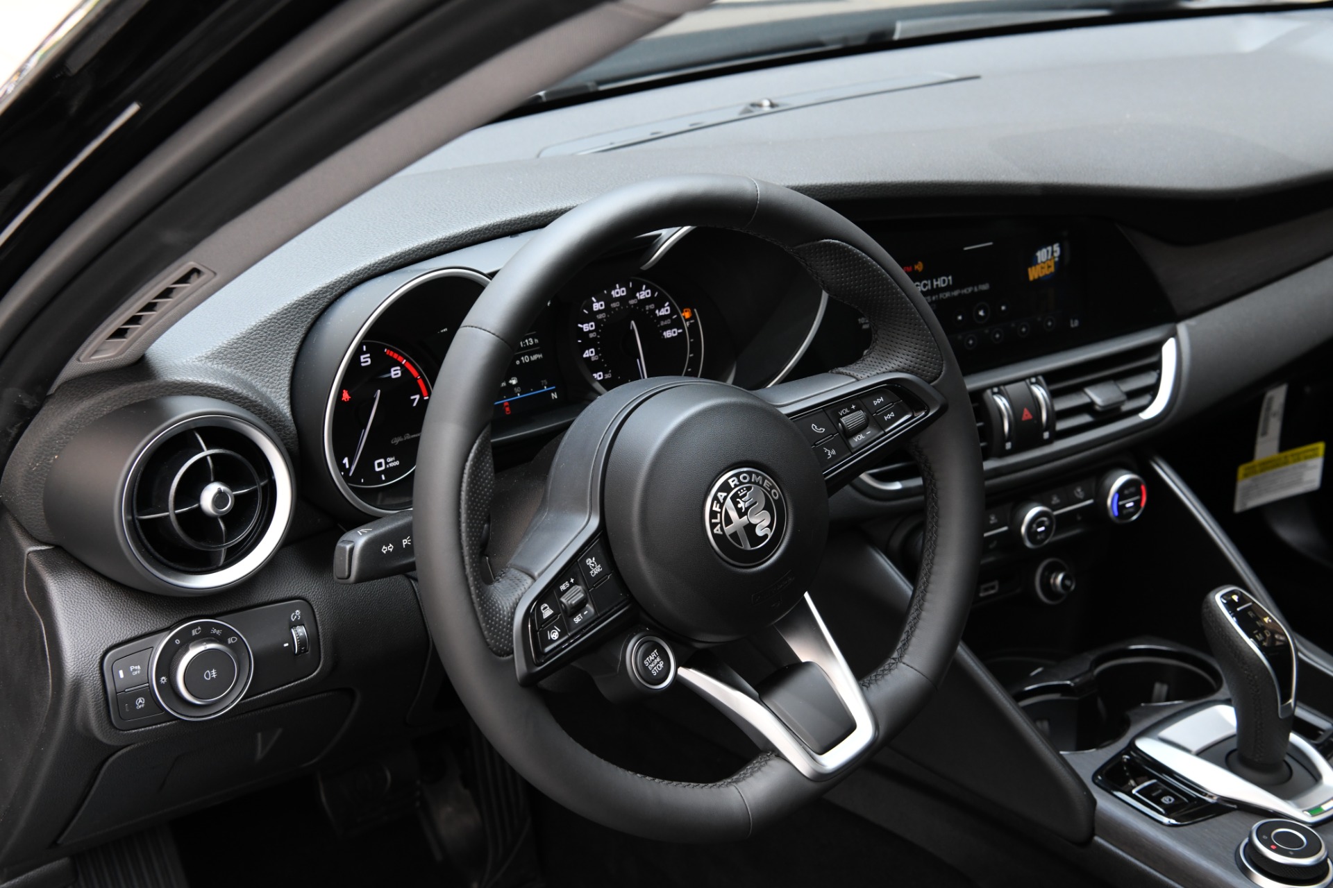 New 2021 Alfa Romeo Giulia Ti | St. Petersburg, FL