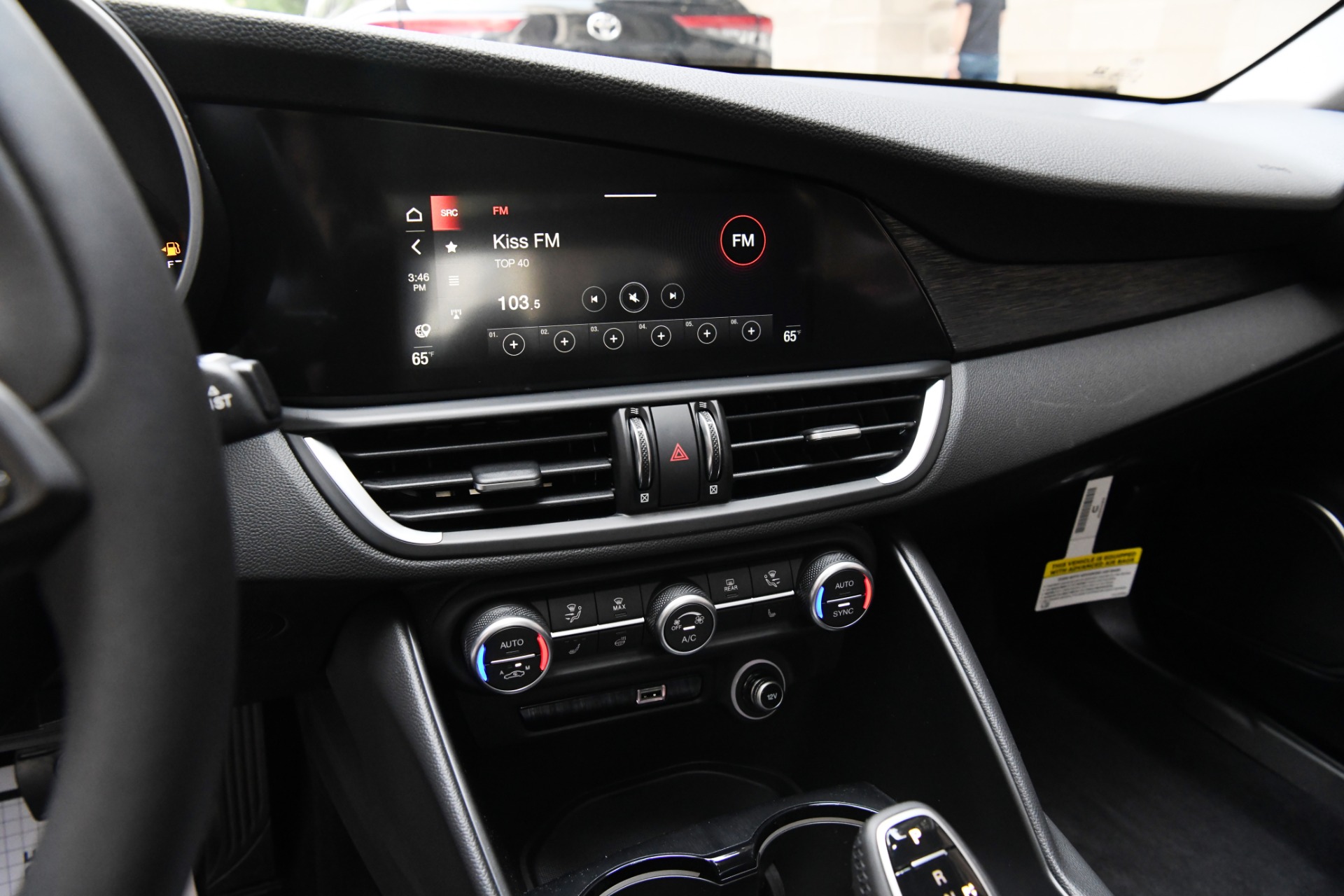 New 2021 Alfa Romeo Giulia Sprint | St. Petersburg, FL