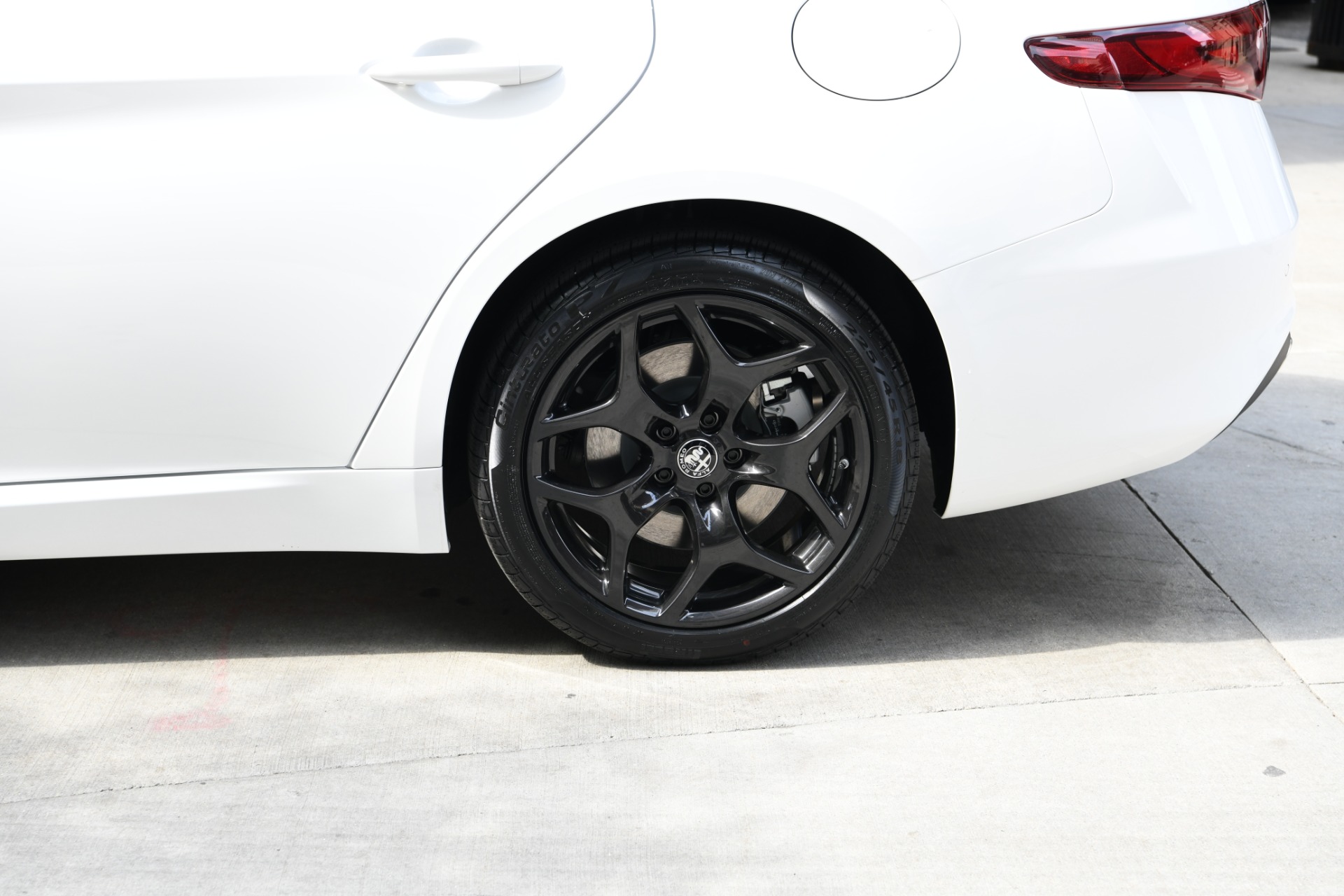 New 2021 Alfa Romeo Giulia Sprint | St. Petersburg, FL