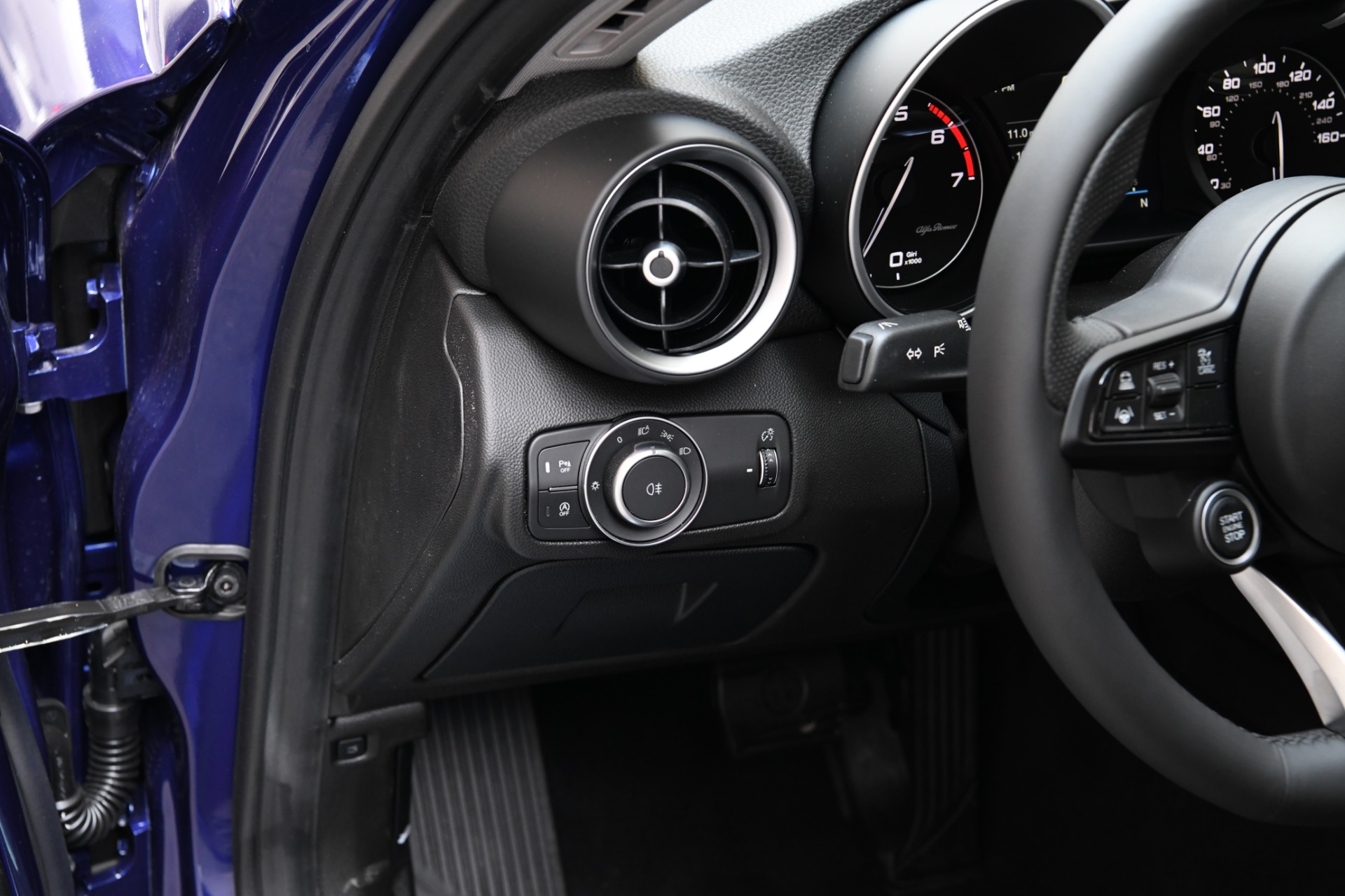New 2021 Alfa Romeo Giulia Ti | St. Petersburg, FL