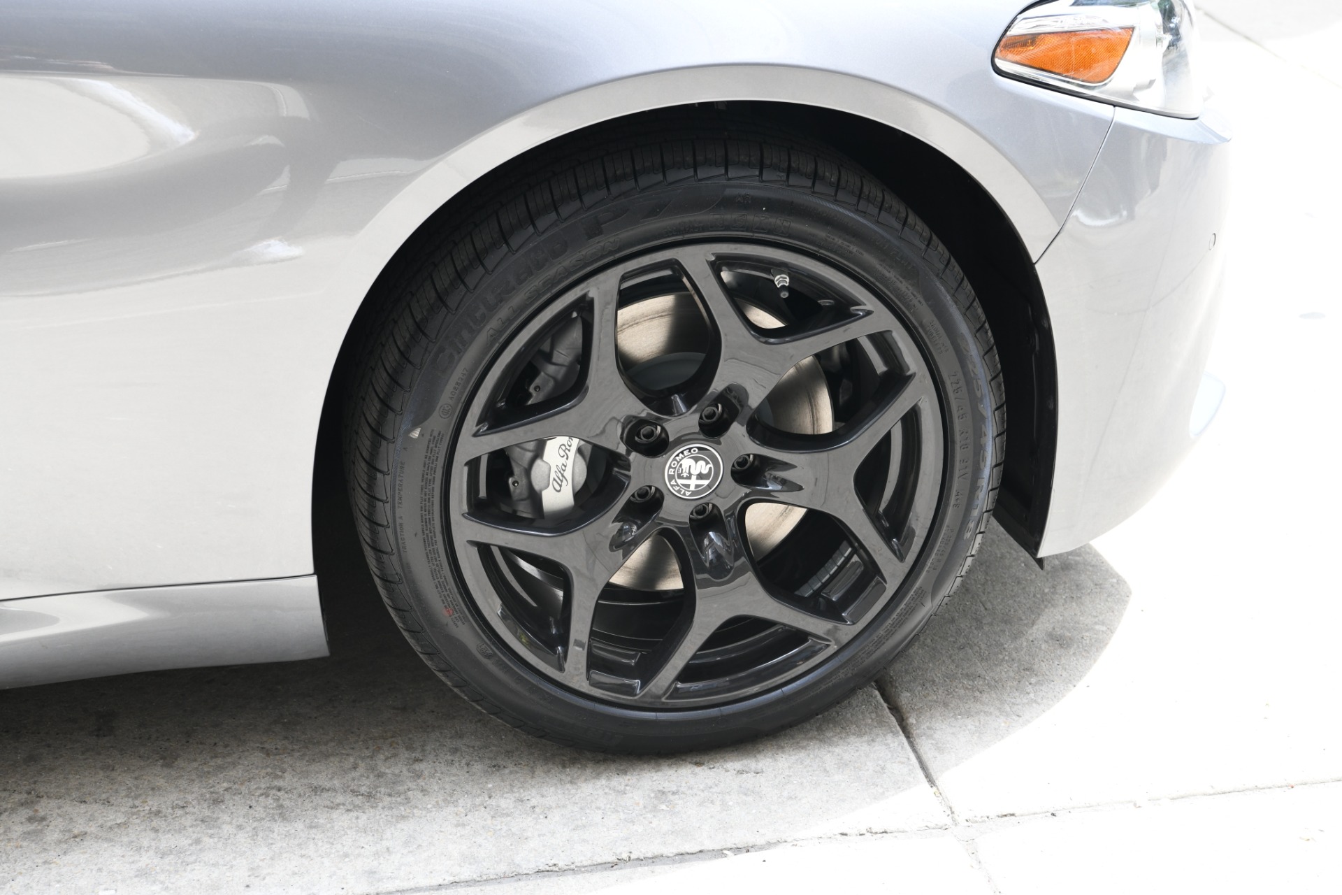 New 2021 Alfa Romeo Giulia Sprint | St. Petersburg, FL