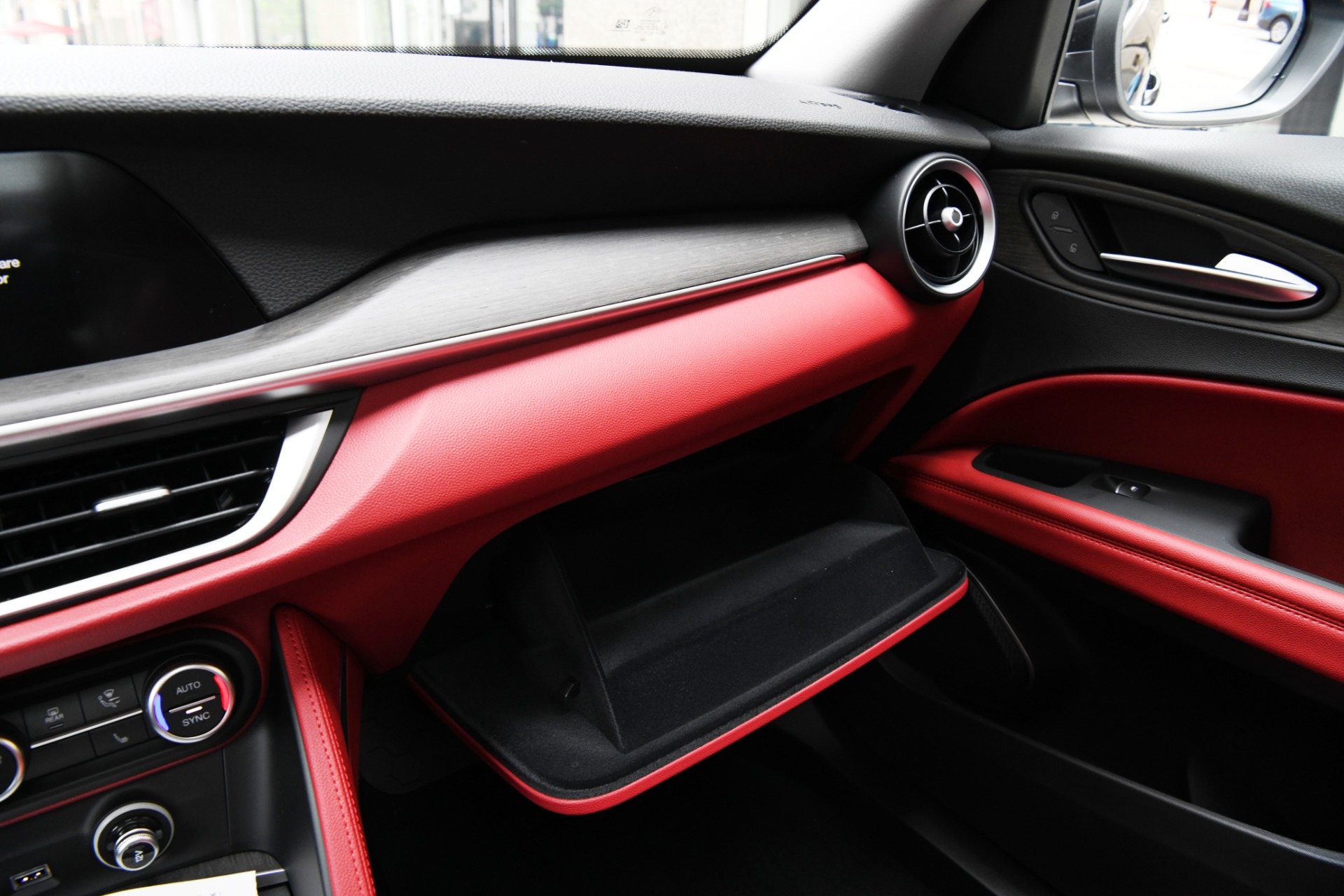 New 2021 Alfa Romeo Stelvio Ti | St. Petersburg, FL