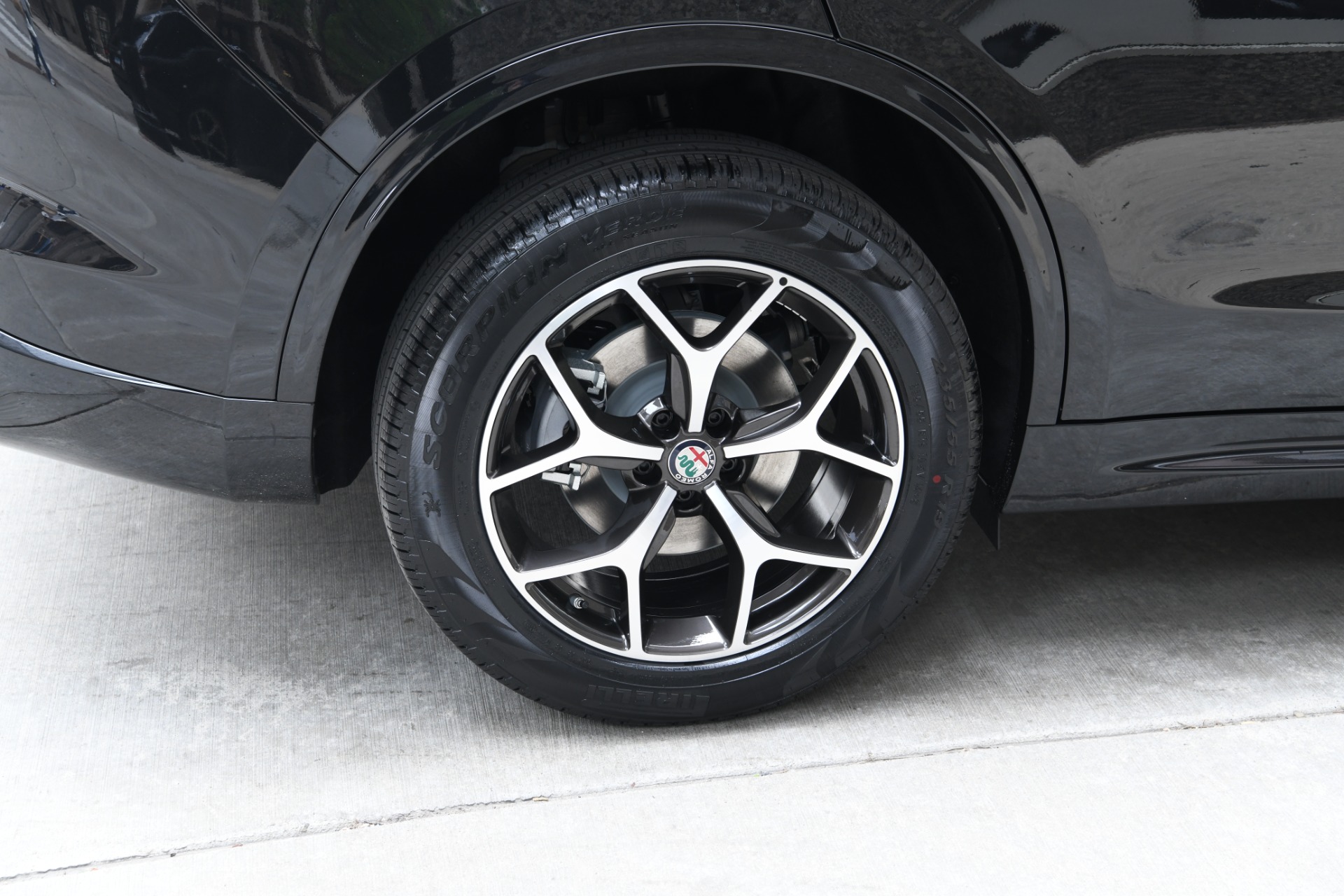 New 2021 Alfa Romeo Stelvio Ti | St. Petersburg, FL