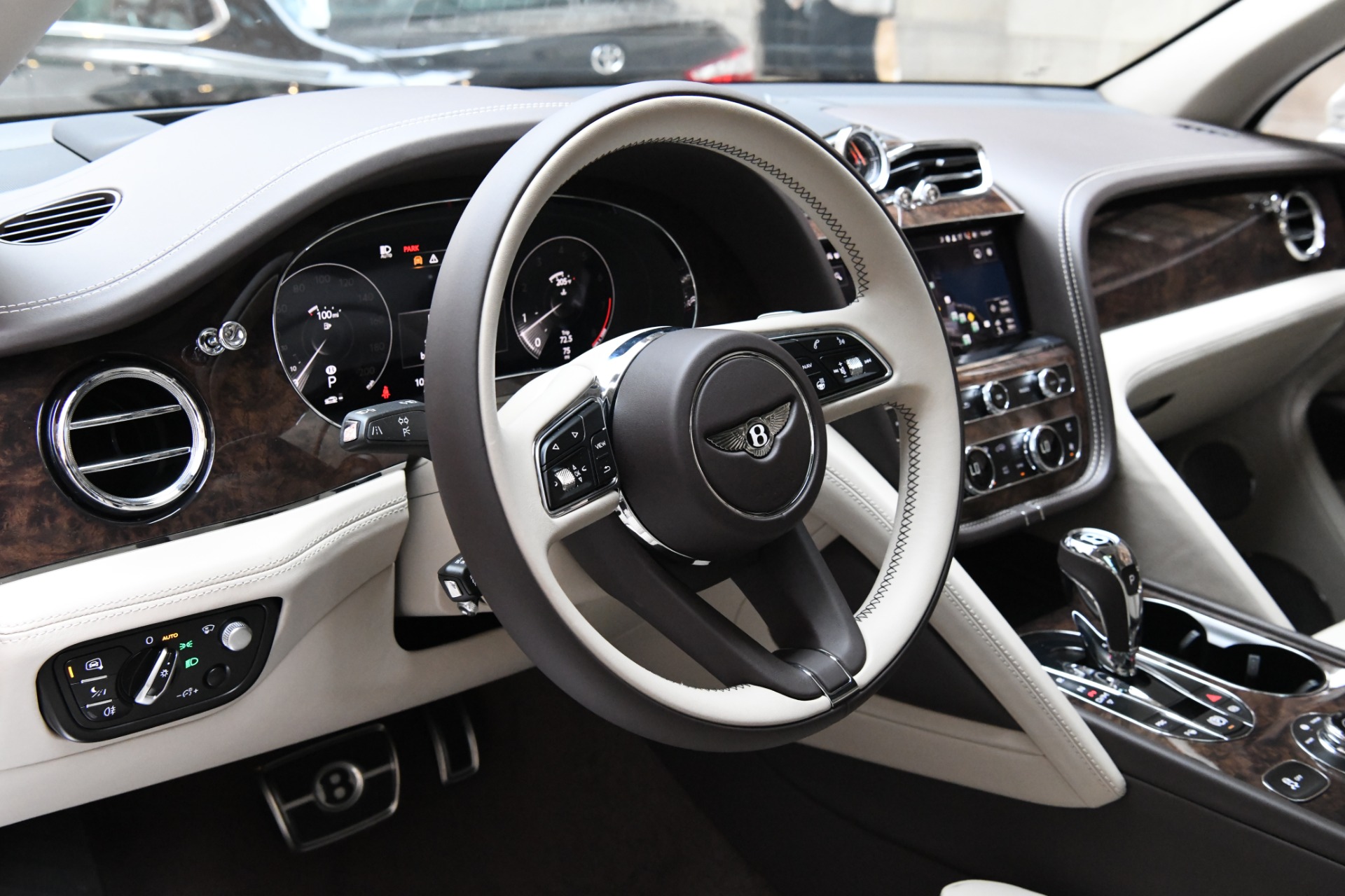 Used 2021 Bentley Bentayga V8 | St. Petersburg, FL