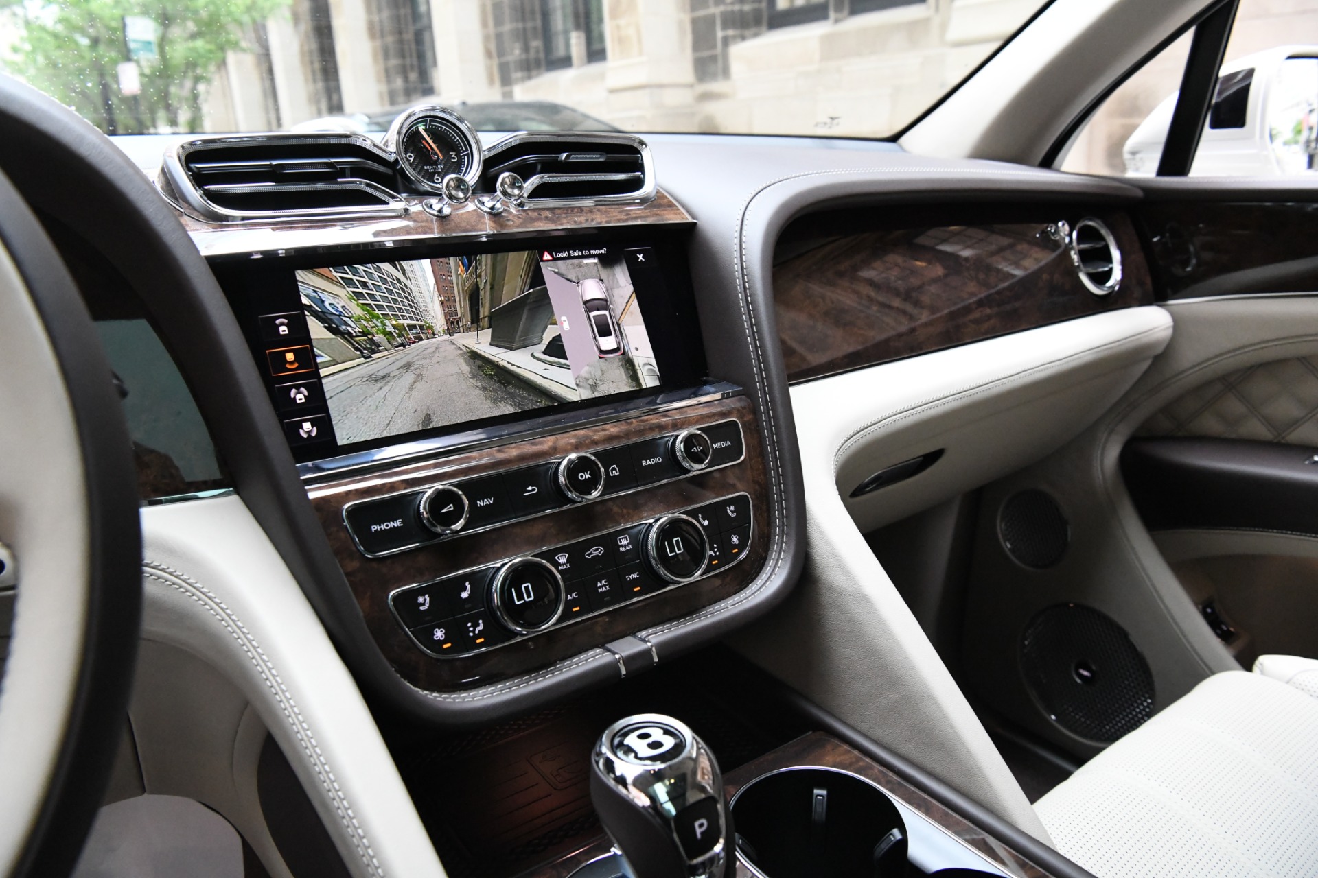 Used 2021 Bentley Bentayga V8 | St. Petersburg, FL