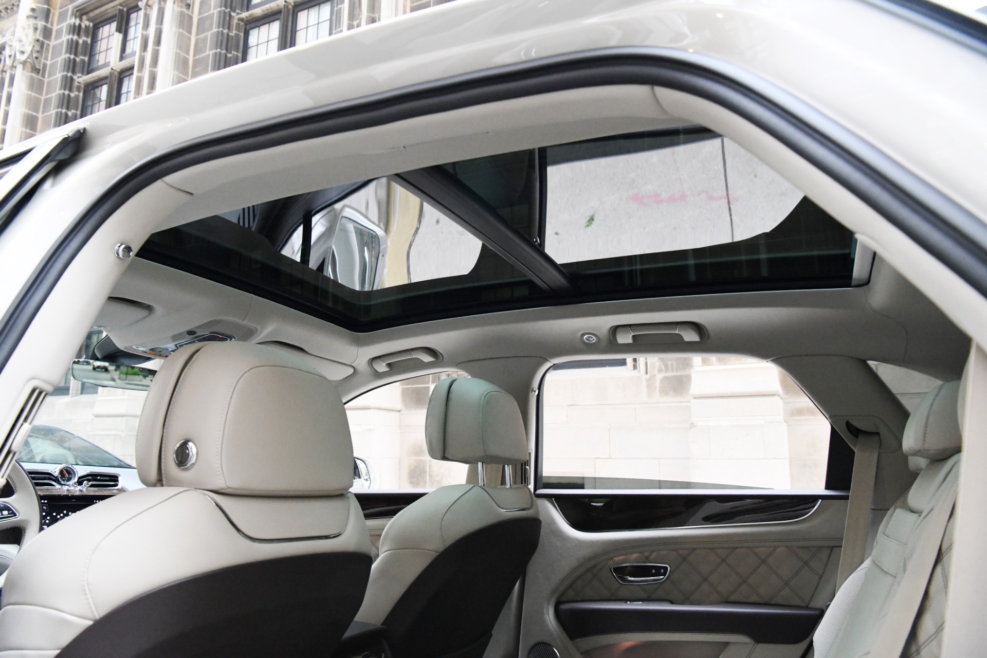 Used 2021 Bentley Bentayga V8 | St. Petersburg, FL