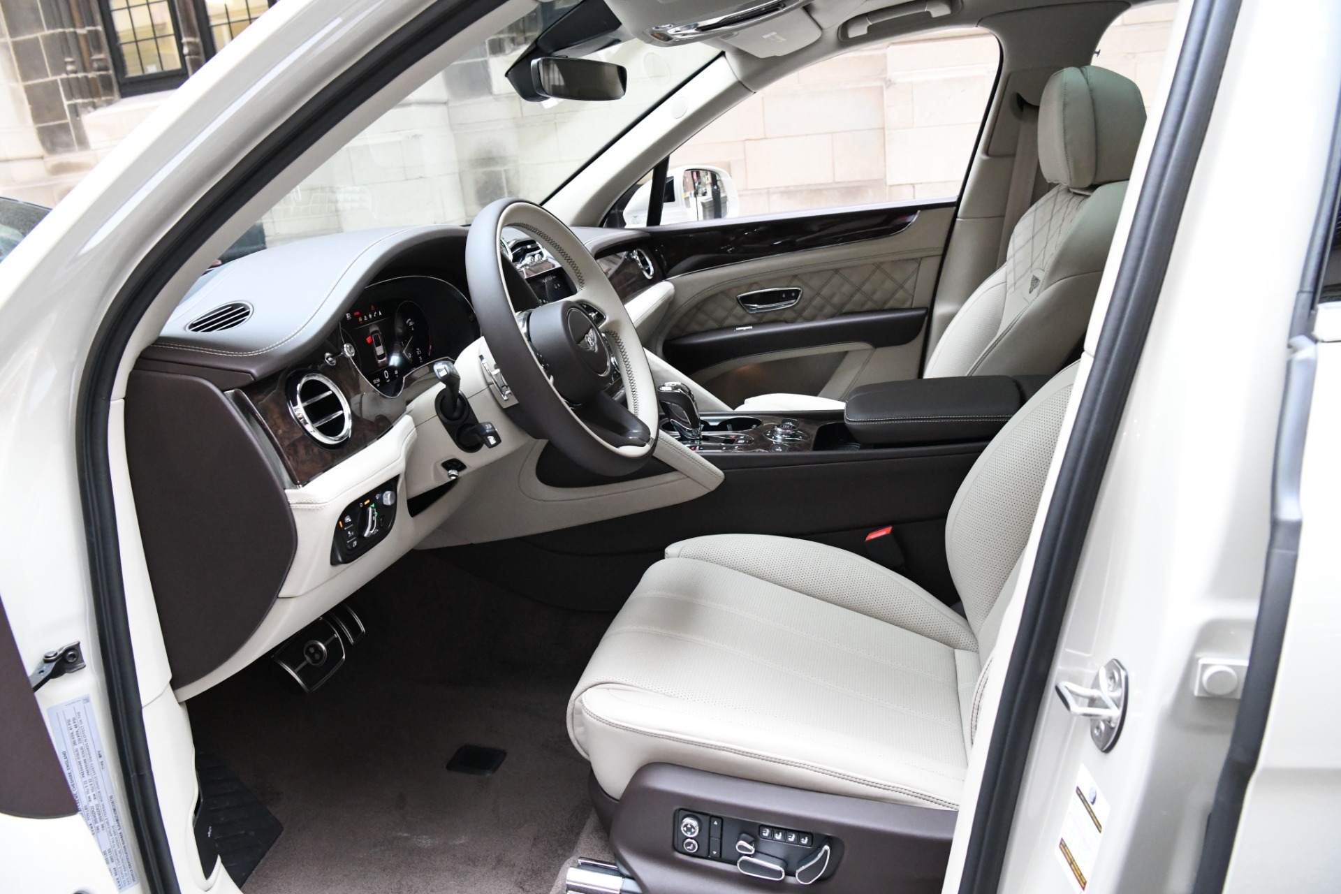 Used 2021 Bentley Bentayga V8 | St. Petersburg, FL