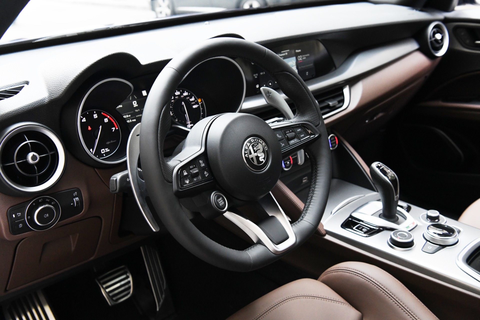 New 2021 Alfa Romeo Stelvio Ti Sport | St. Petersburg, FL