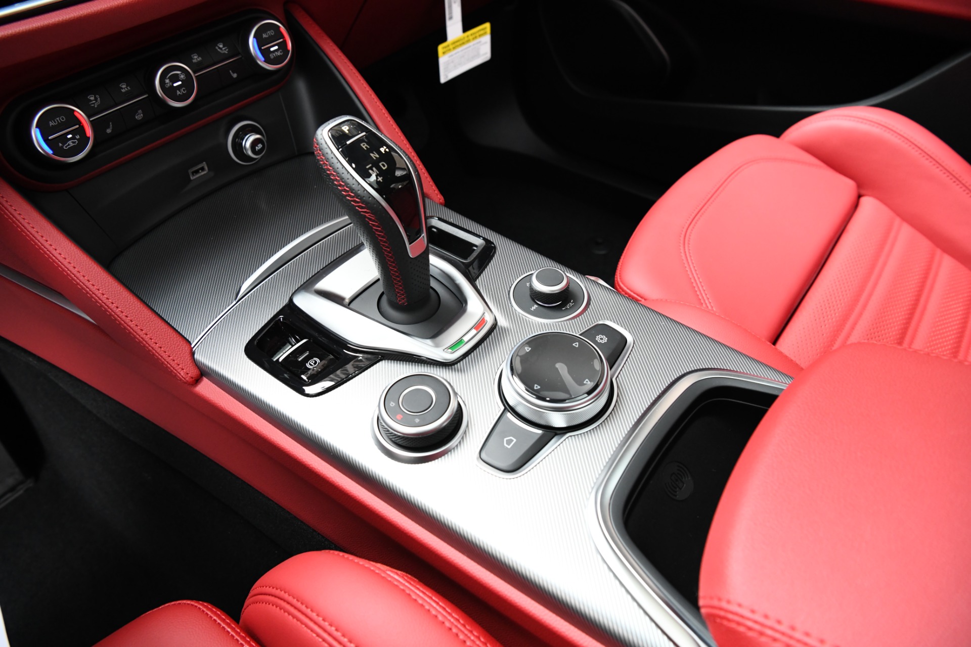 New 2021 Alfa Romeo Stelvio Ti Sport | St. Petersburg, FL