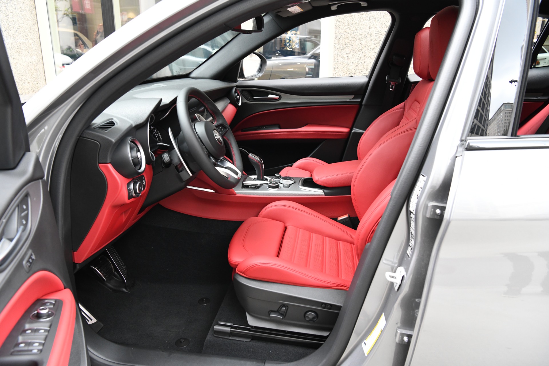 New 2021 Alfa Romeo Stelvio Ti Sport | St. Petersburg, FL