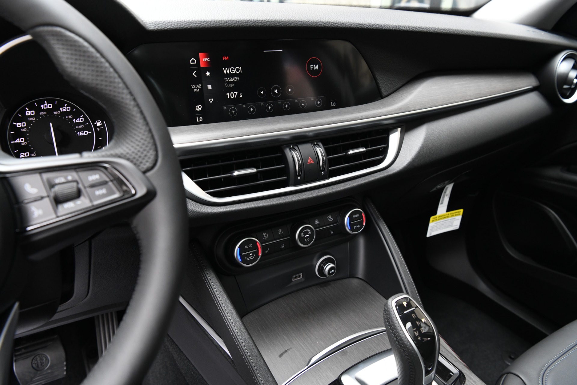 New 2021 Alfa Romeo Stelvio Ti | St. Petersburg, FL