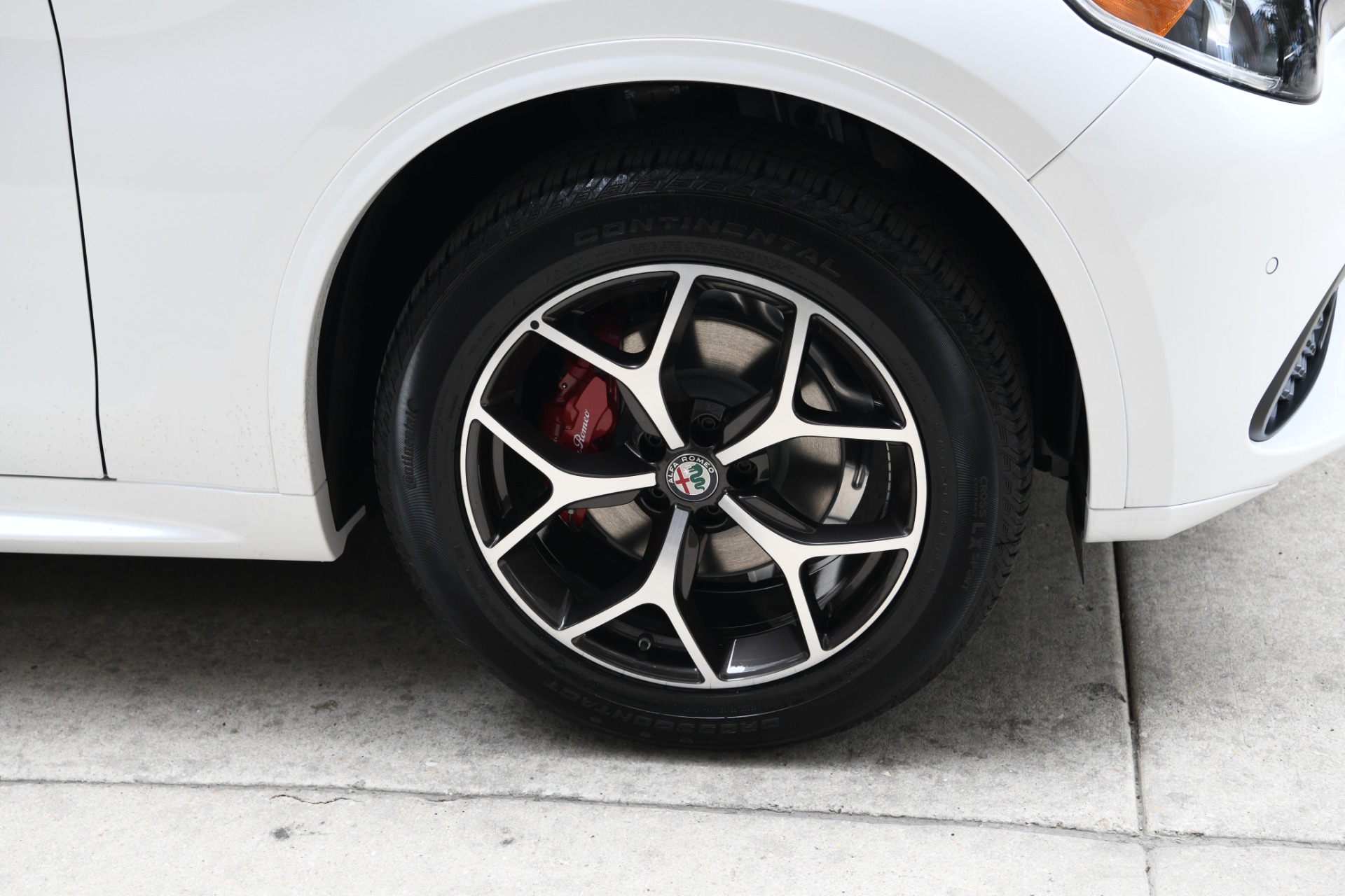 New 2021 Alfa Romeo Stelvio Ti | St. Petersburg, FL