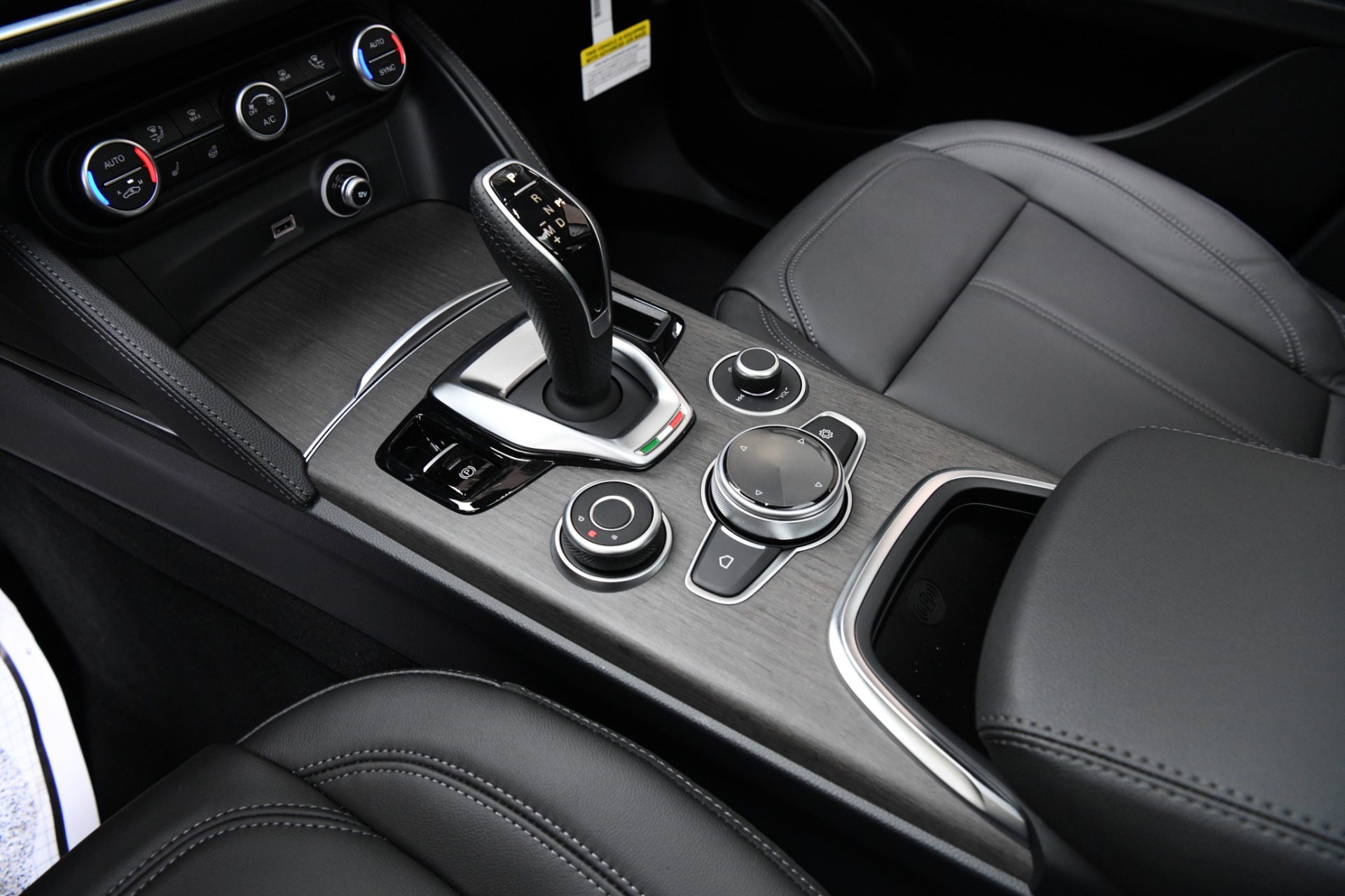 New 2021 Alfa Romeo Stelvio Ti | St. Petersburg, FL