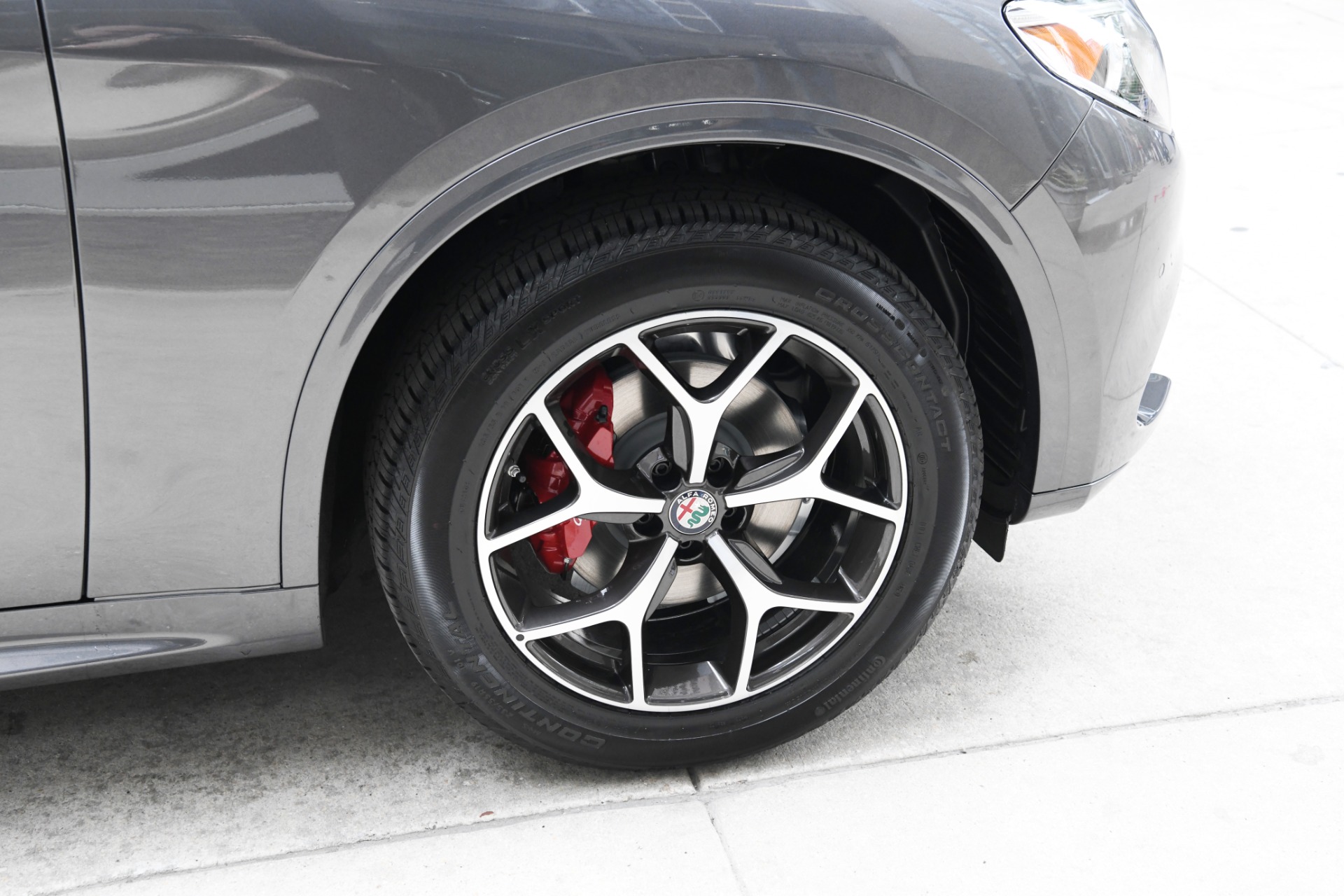 New 2021 Alfa Romeo Stelvio Ti | St. Petersburg, FL