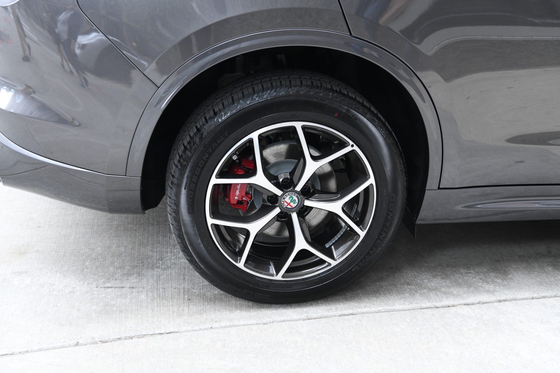 New 2021 Alfa Romeo Stelvio Ti | St. Petersburg, FL
