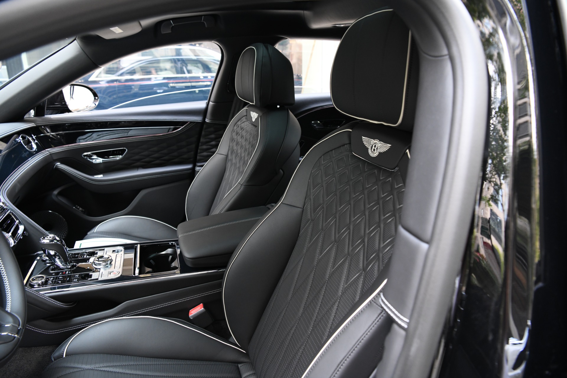 New 2021 Bentley Flying Spur V8 | St. Petersburg, FL