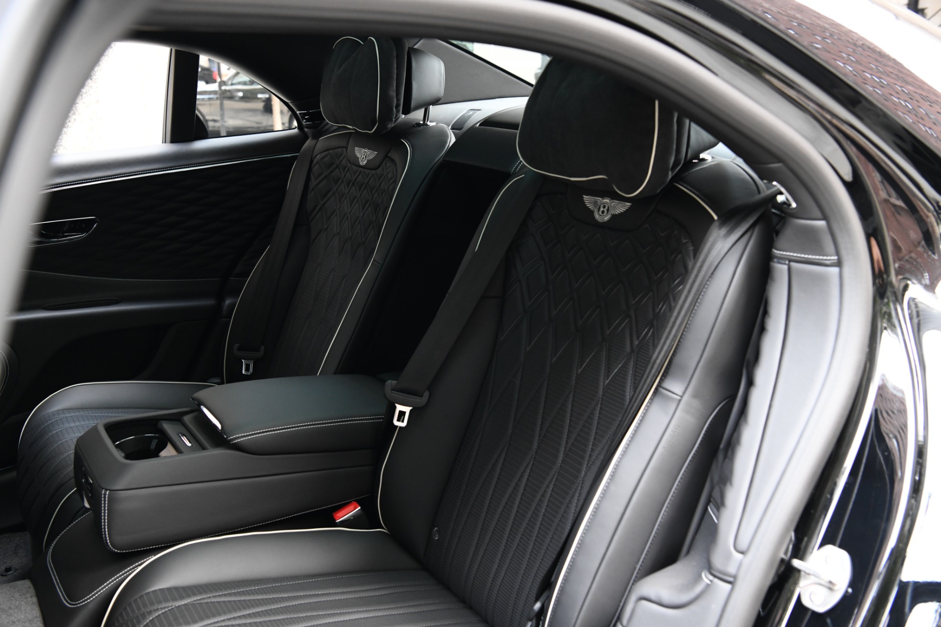 New 2021 Bentley Flying Spur V8 | St. Petersburg, FL