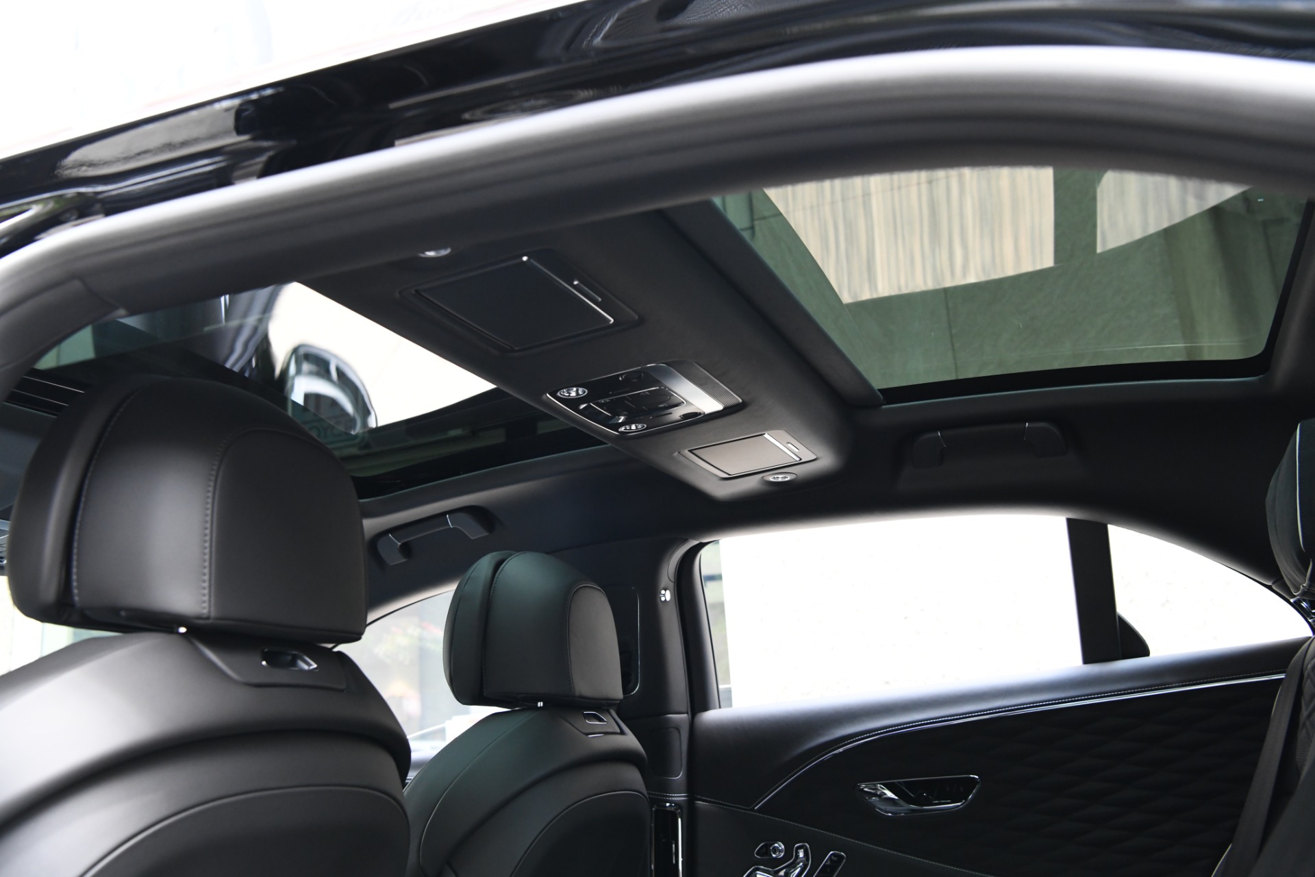 New 2021 Bentley Flying Spur V8 | St. Petersburg, FL