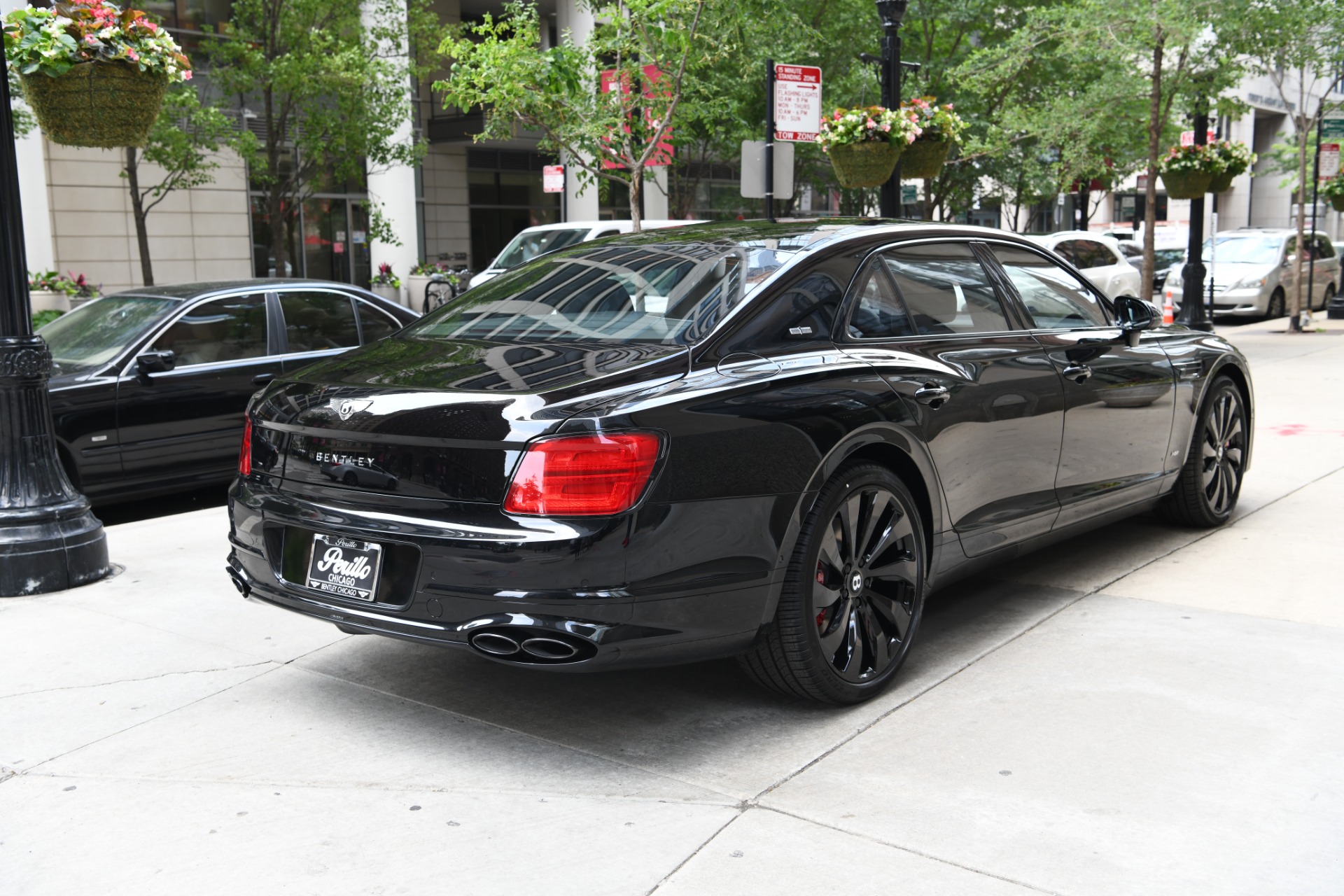 New 2021 Bentley Flying Spur V8 | St. Petersburg, FL