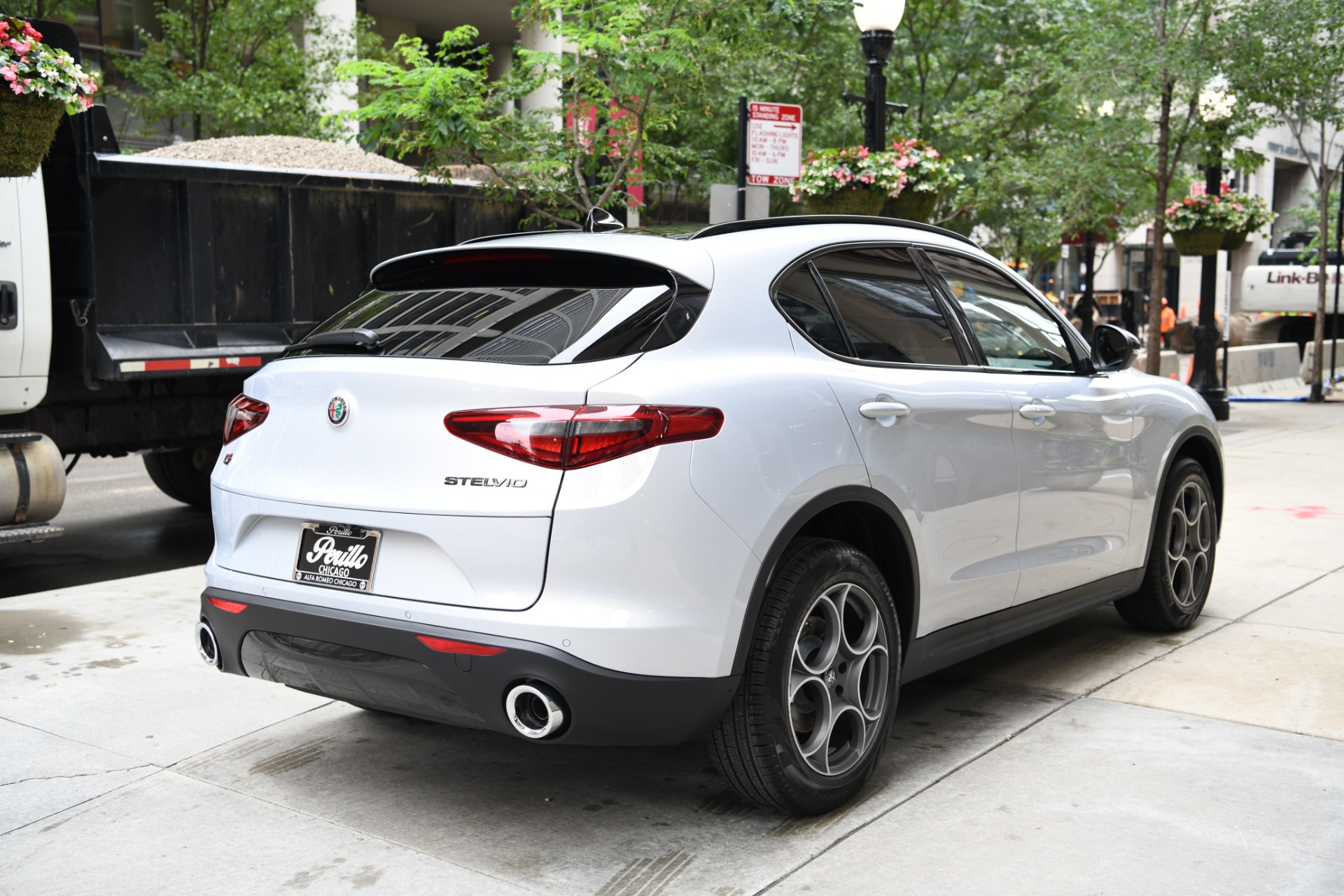 New 2021 Alfa Romeo Stelvio Sprint | St. Petersburg, FL
