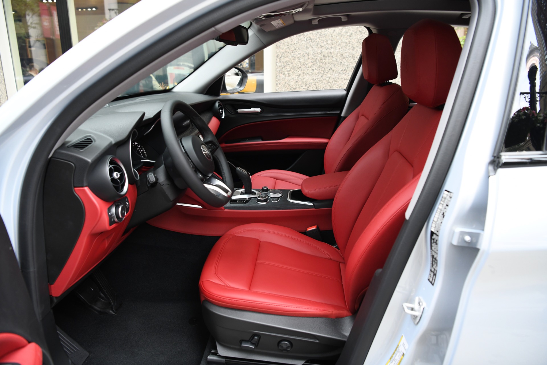 New 2021 Alfa Romeo Stelvio Sprint | St. Petersburg, FL