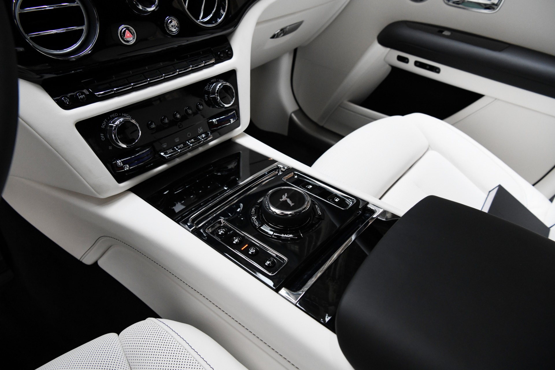 New 2021 Rolls-Royce Ghost | St. Petersburg, FL