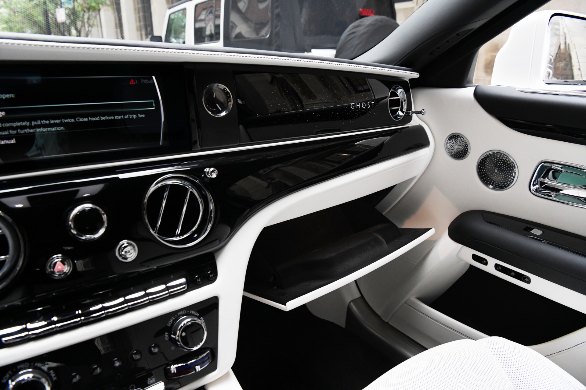 New 2021 Rolls-Royce Ghost | St. Petersburg, FL