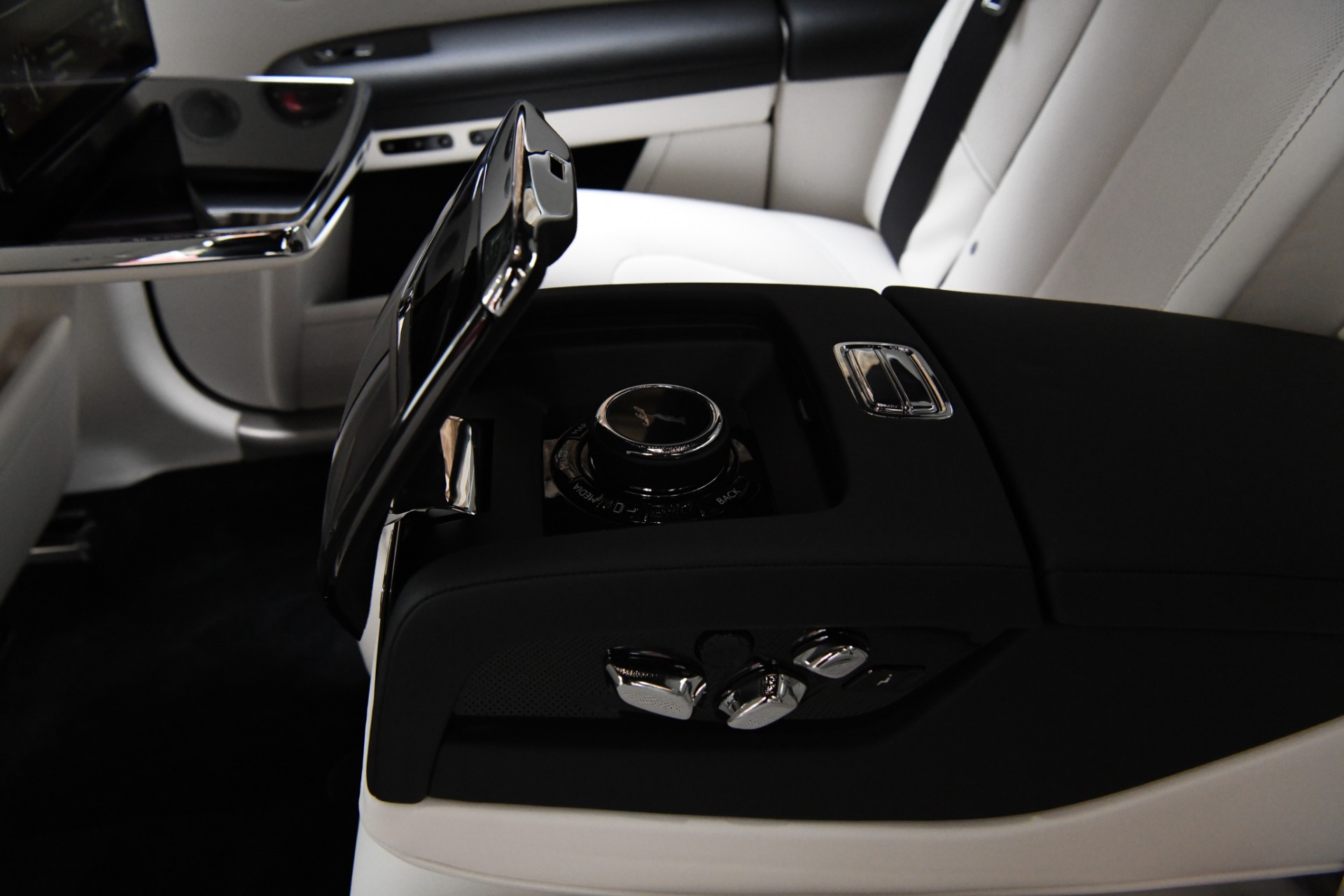 New 2021 Rolls-Royce Ghost | St. Petersburg, FL