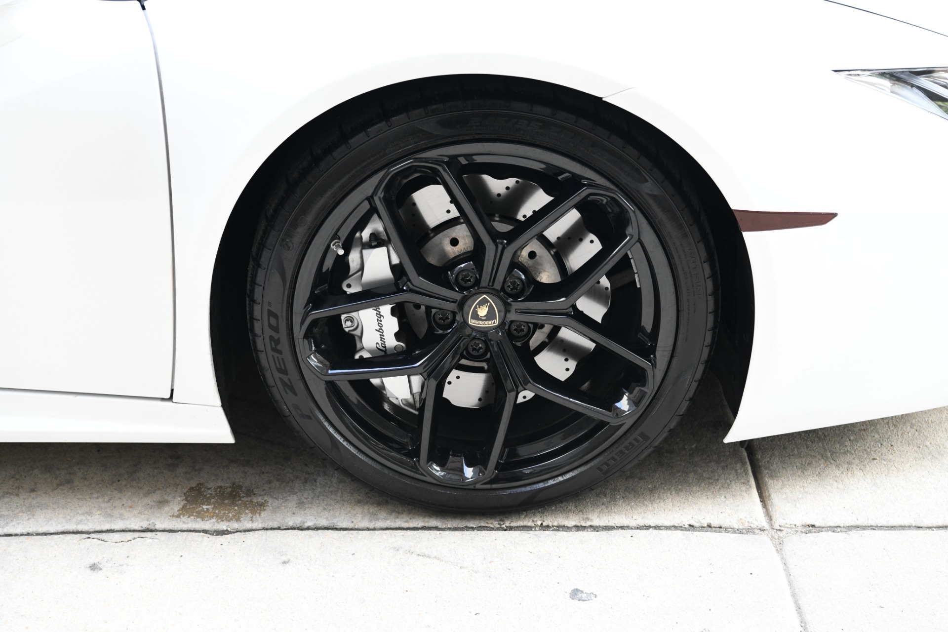 Used 2017 Lamborghini Huracan Spyder LP 580-2 Spyder | St. Petersburg, FL