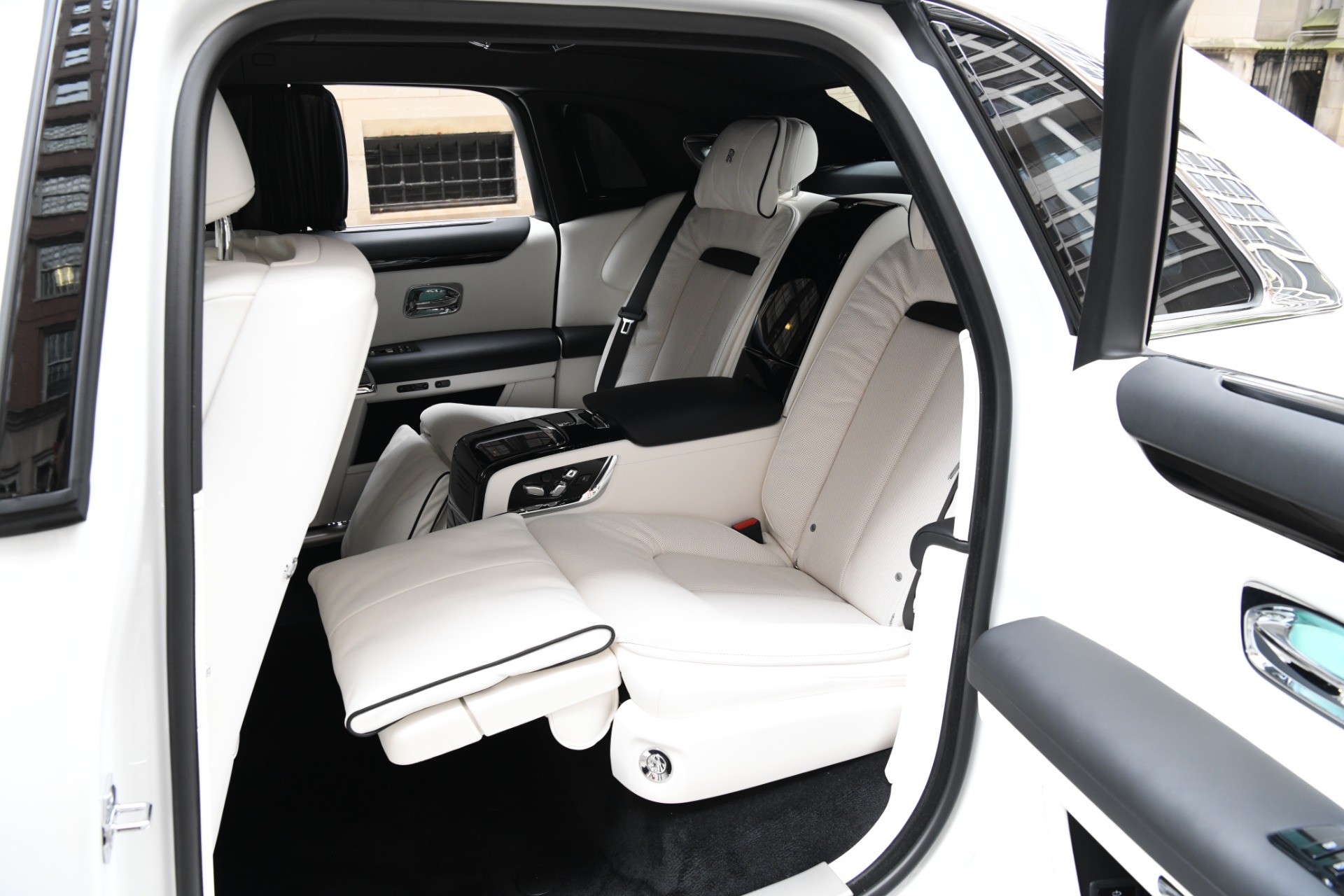 New 2021 Rolls-Royce Ghost EXTENDED WHEELBASE EWB | St. Petersburg, FL