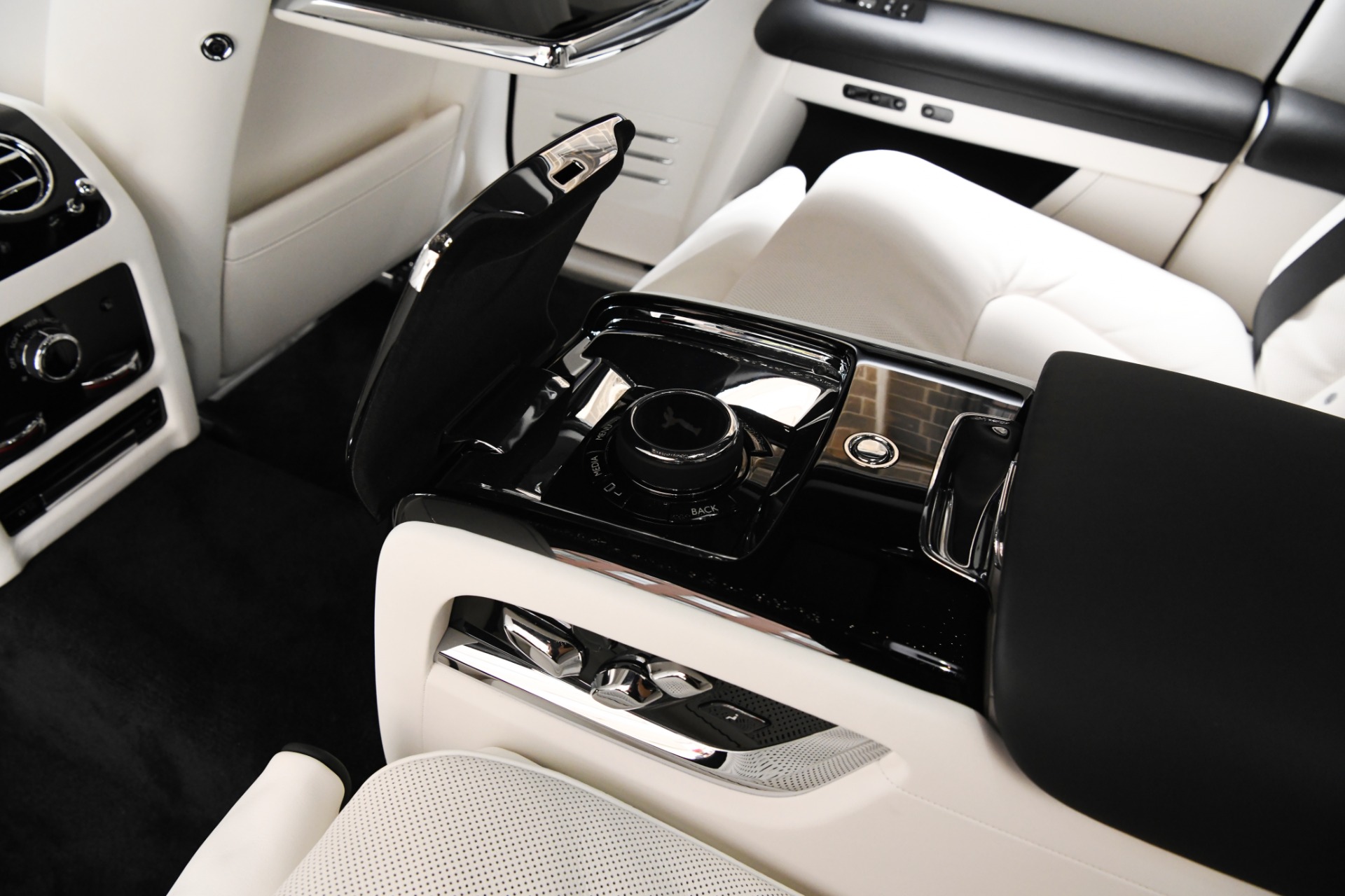 New 2021 Rolls-Royce Ghost EXTENDED WHEELBASE EWB | St. Petersburg, FL