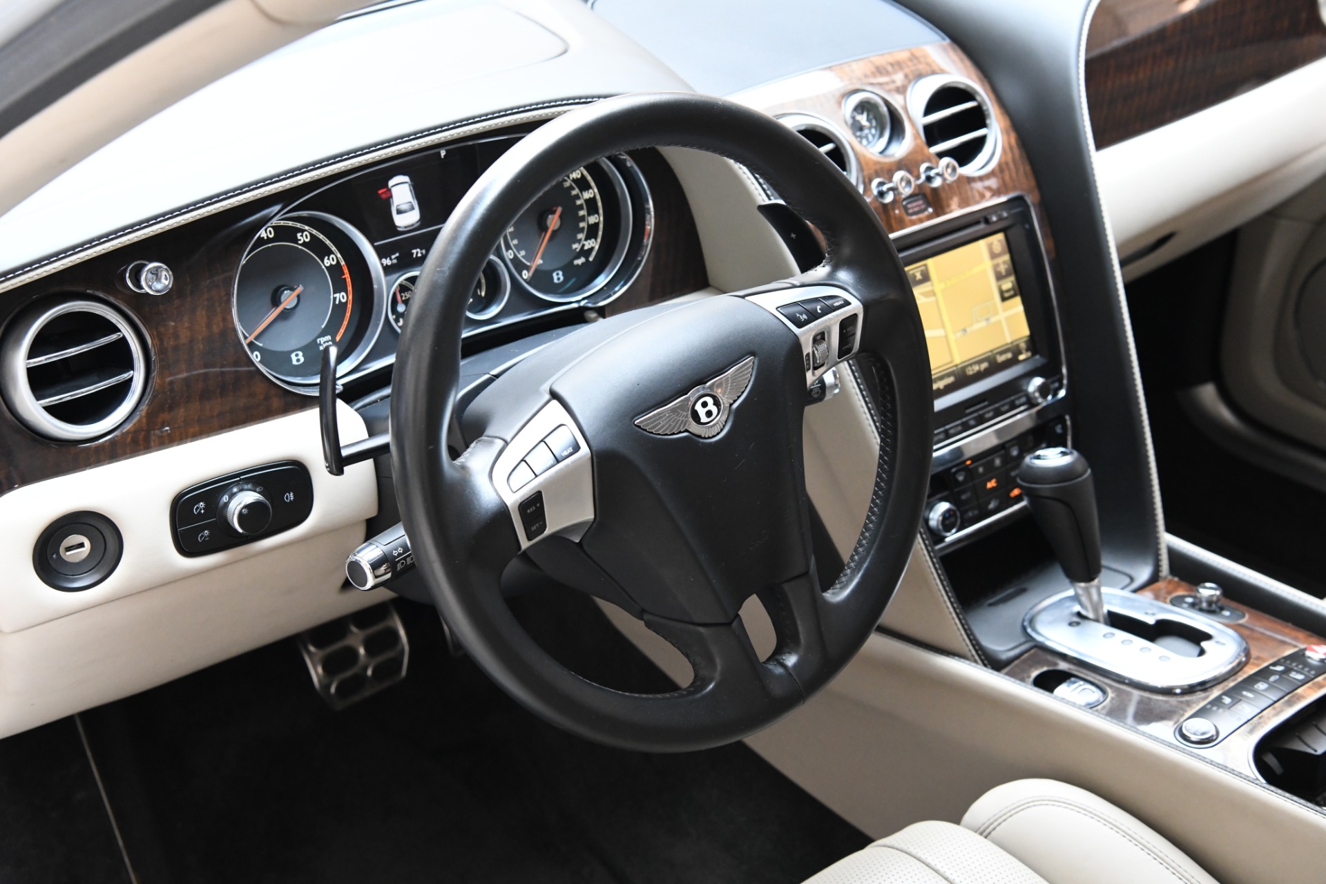 Used 2015 Bentley Flying Spur V8 | St. Petersburg, FL