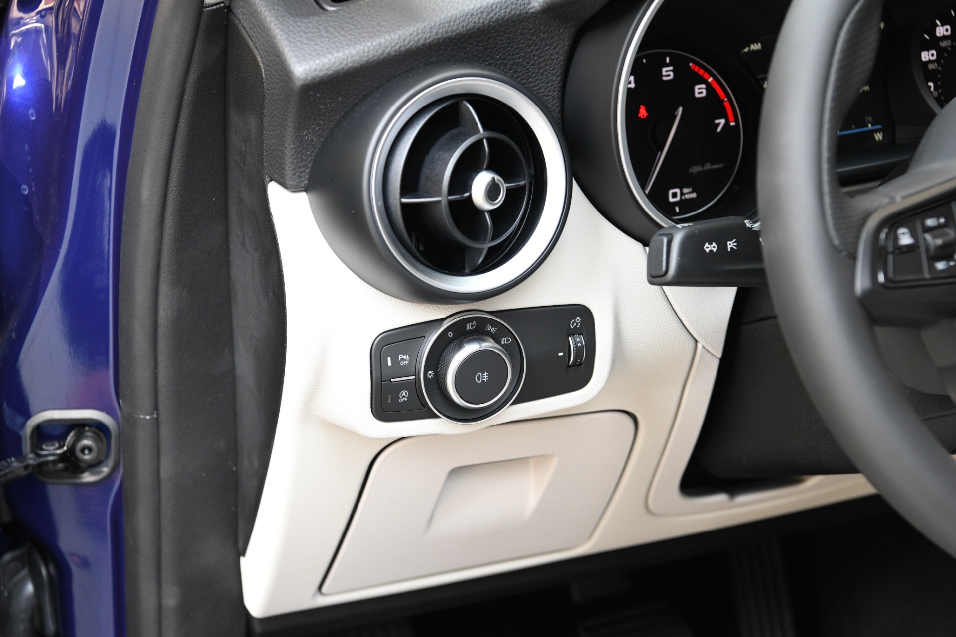 New 2021 Alfa Romeo Stelvio Sprint | St. Petersburg, FL