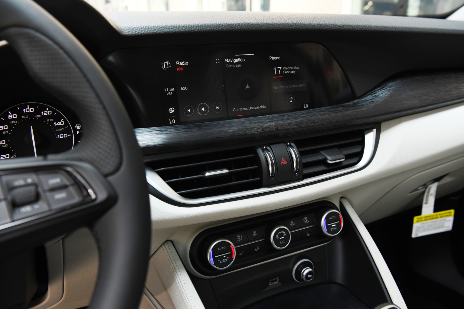 New 2021 Alfa Romeo Stelvio Sprint | St. Petersburg, FL