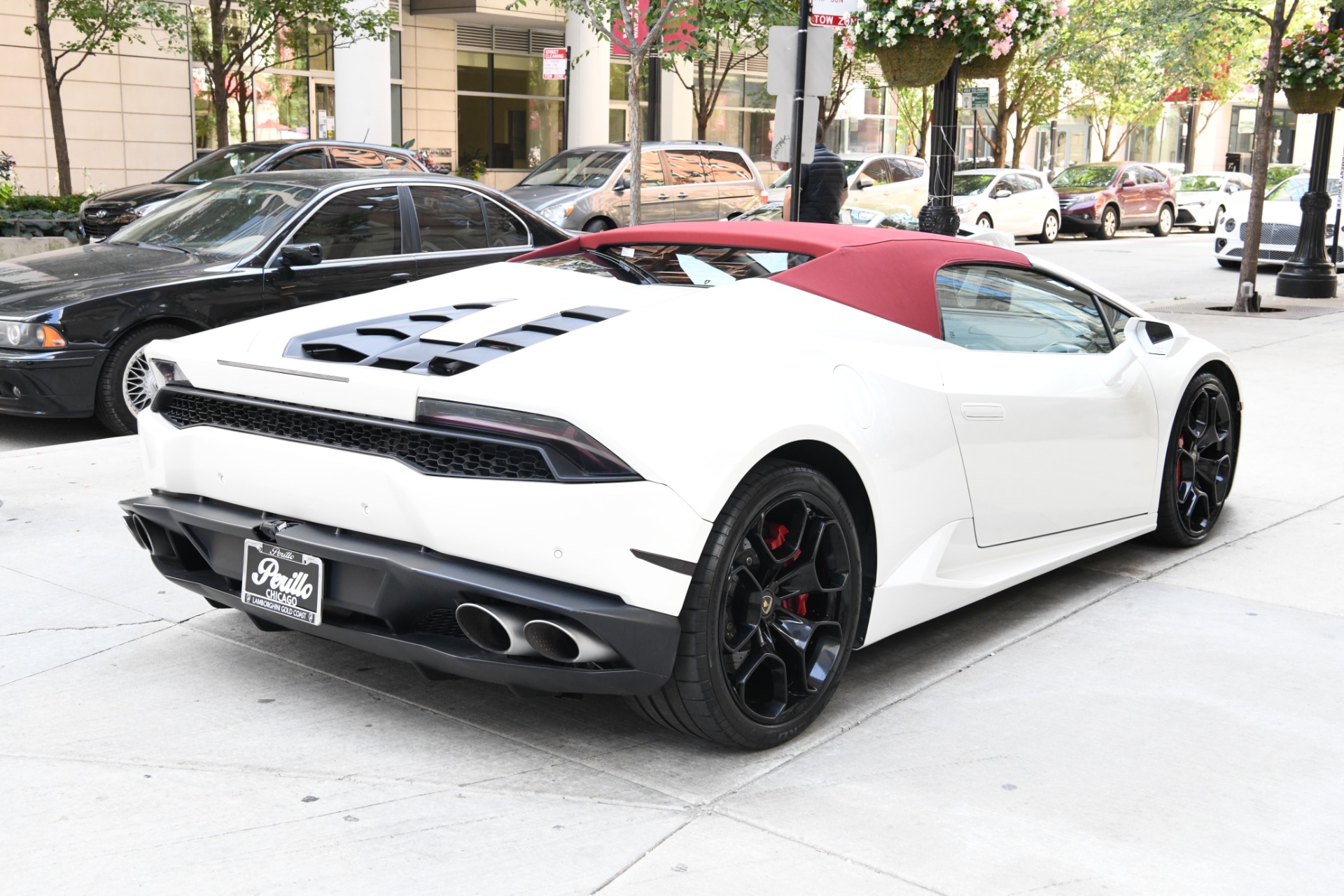 Used 2016 Lamborghini Huracan Spyder LP 610-4 Spyder | St. Petersburg, FL