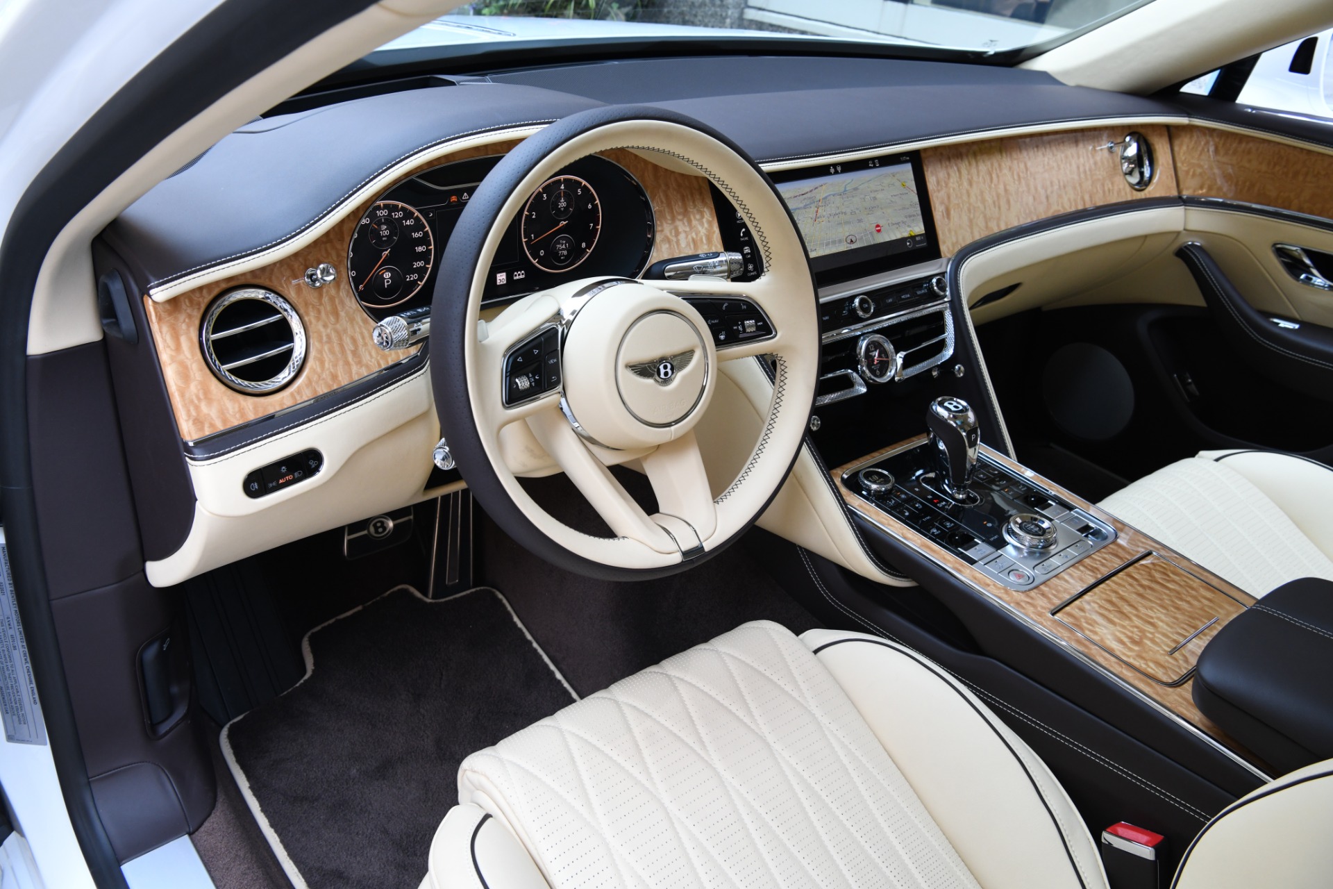Used 2021 Bentley Flying Spur V8 | St. Petersburg, FL