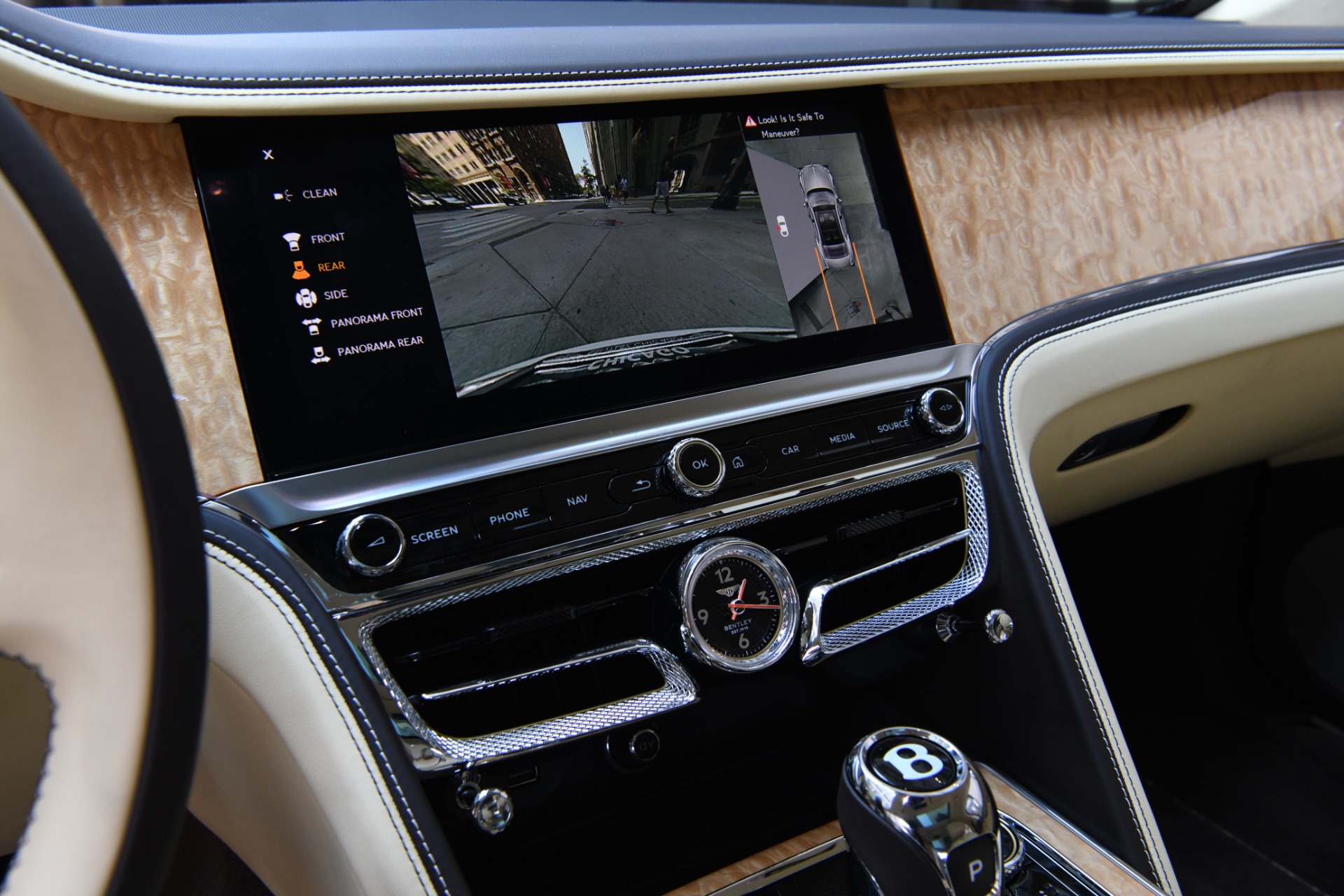 Used 2021 Bentley Flying Spur V8 | St. Petersburg, FL